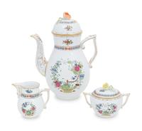 A Herend Porcelain Indian Basket Dinner Service
