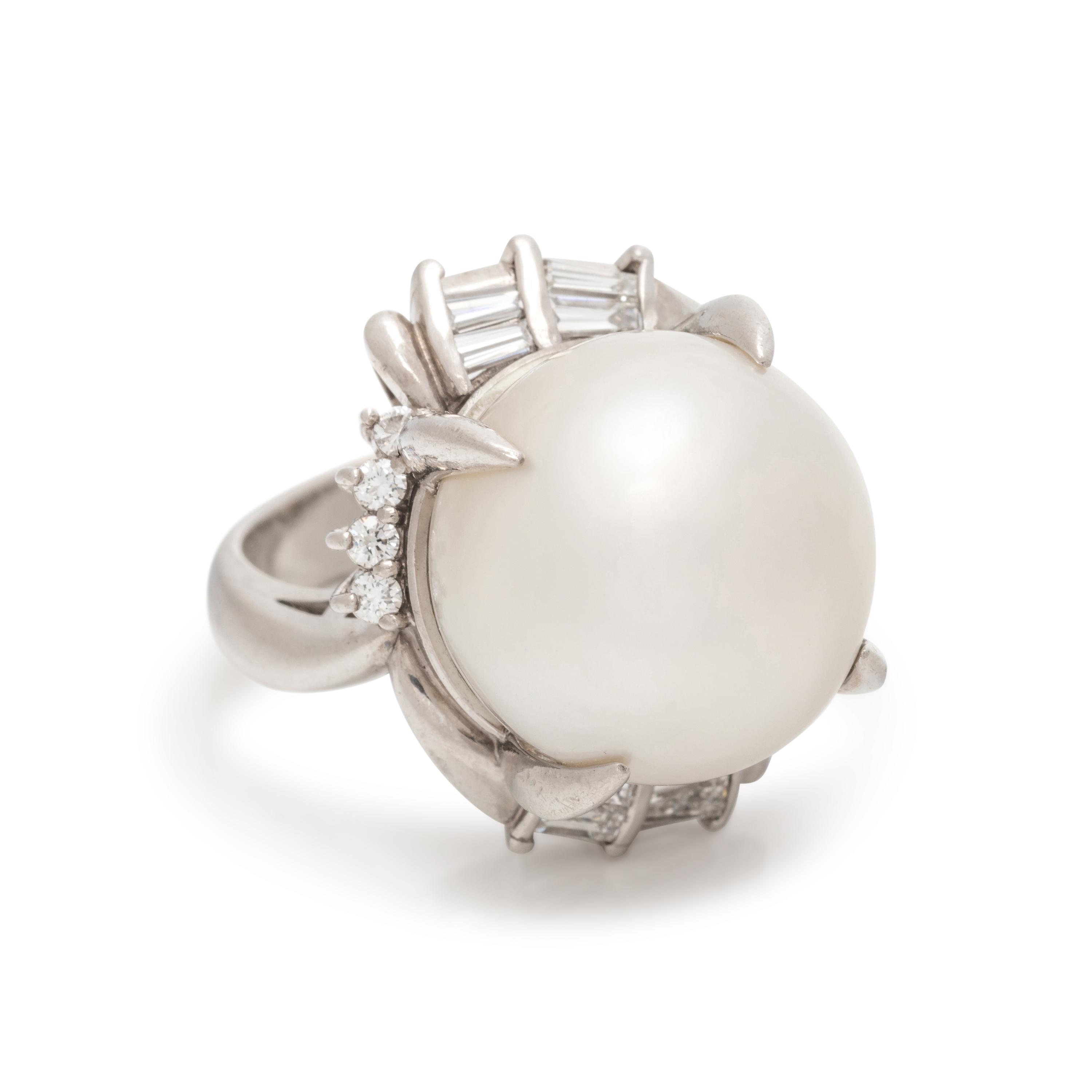 CULTURED SOUTH SEA PEARL AND DIAMOND RING
