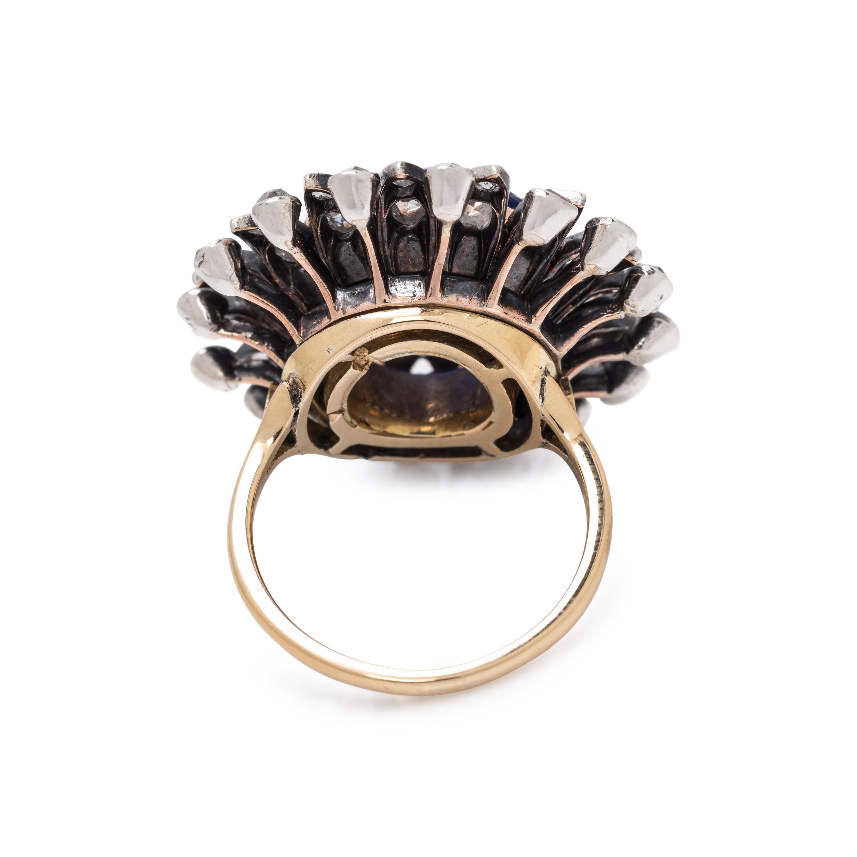 SAPPHIRE AND DIAMOND RING