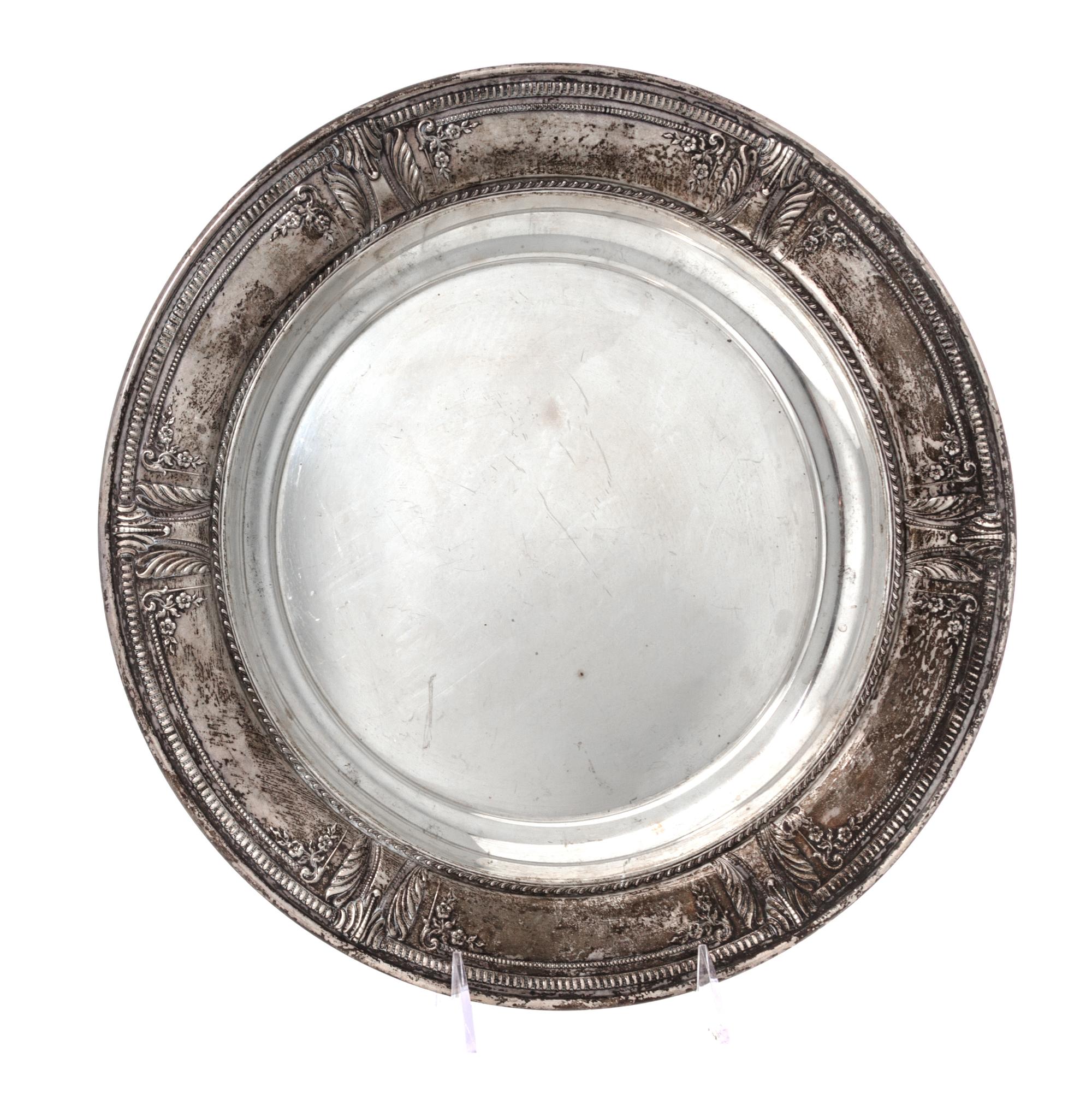 An American Silver Charger, Wallace Silversmiths, Wallingford, CT, Stradivari pattern, of circular form.