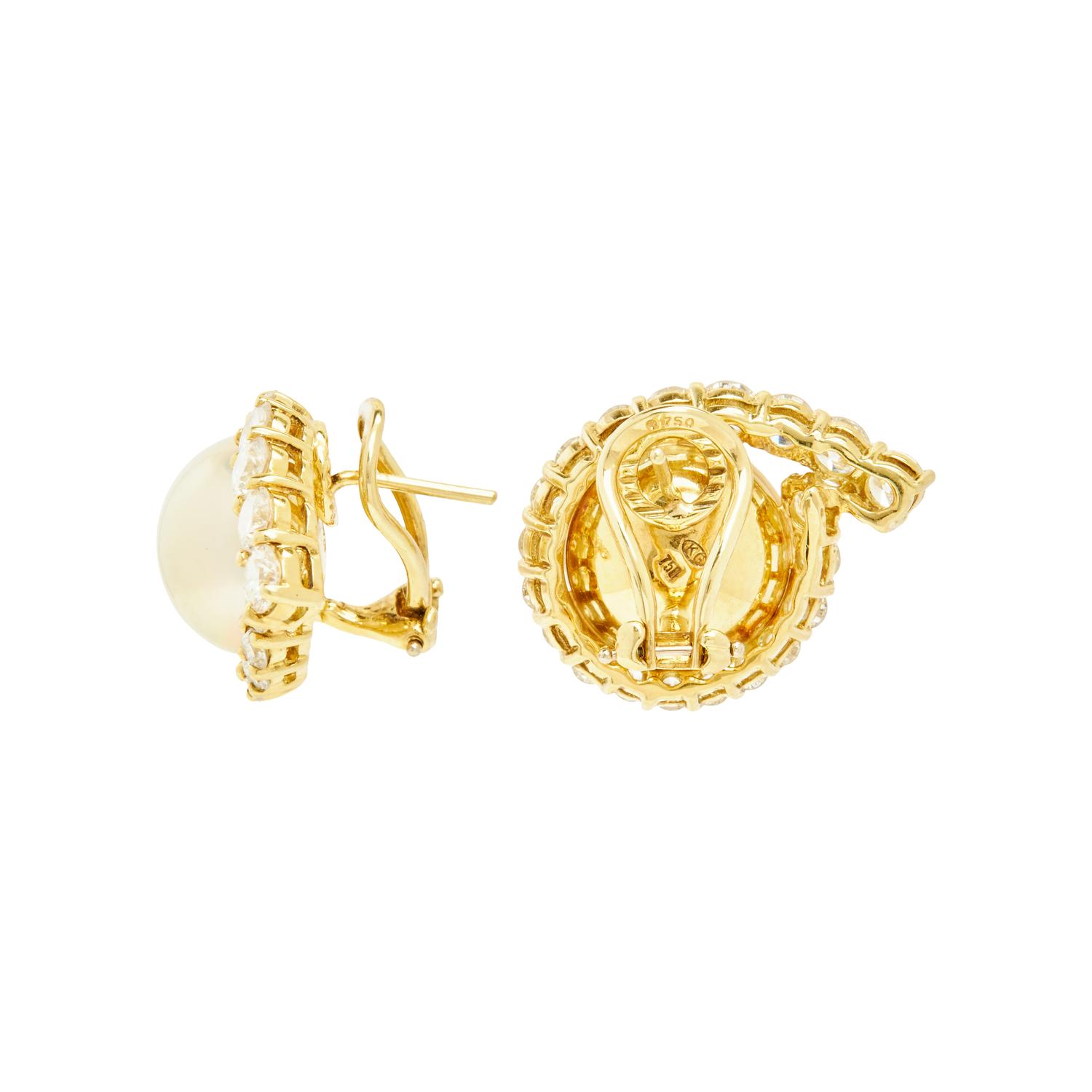 CULTURED MABE PEARL AND DIAMOND CLIP EARRINGS