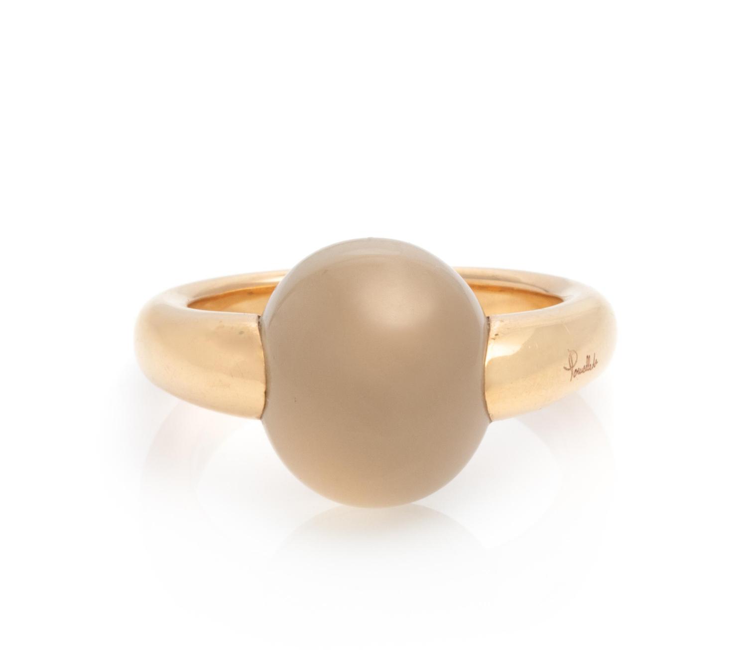 POMELLATO, YELLOW GOLD AND MOONSTONE RING