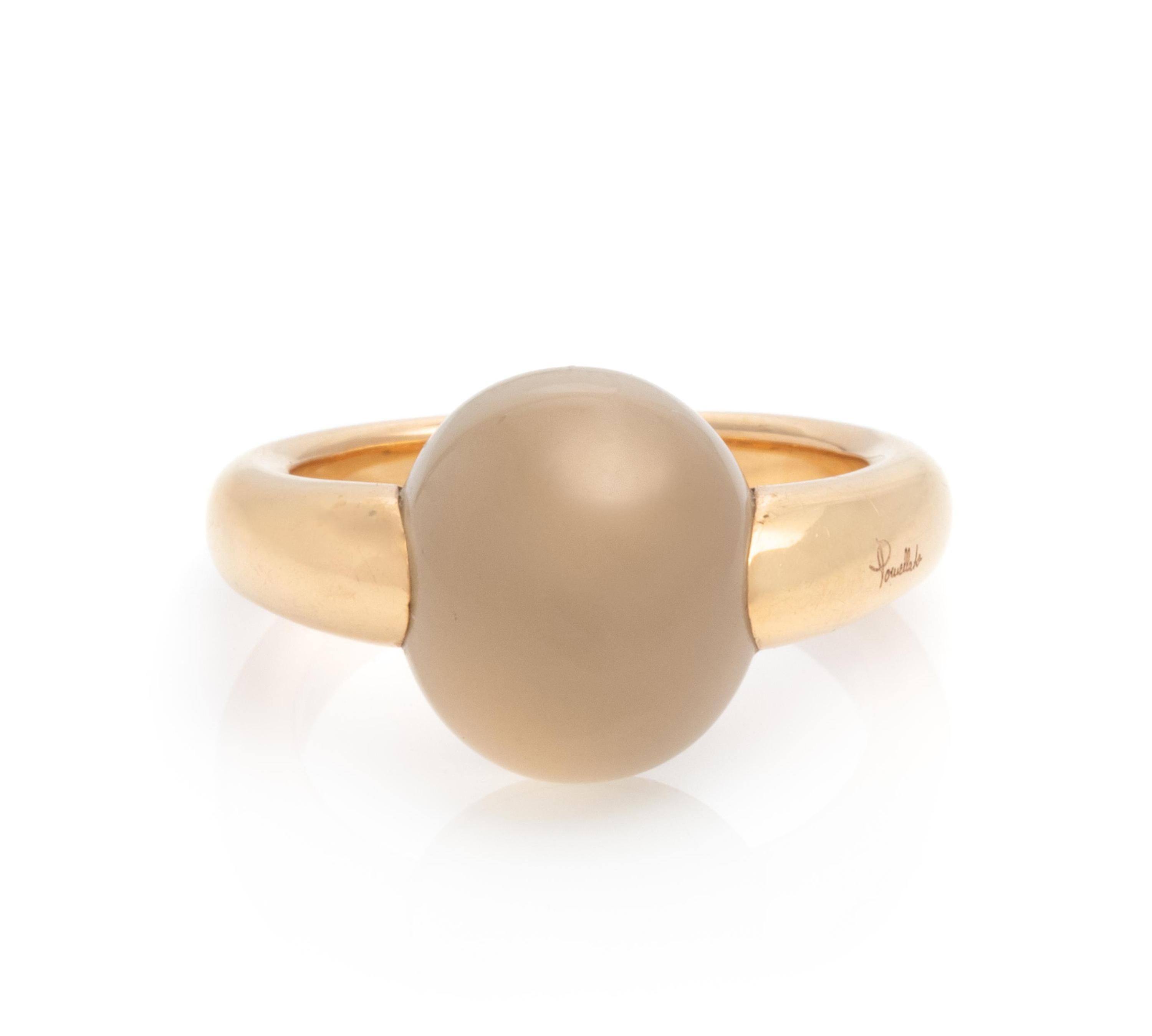 POMELLATO, YELLOW GOLD AND MOONSTONE RING
