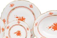 A Herend Chinese Bouquet Rust Porcelain Dinner Service