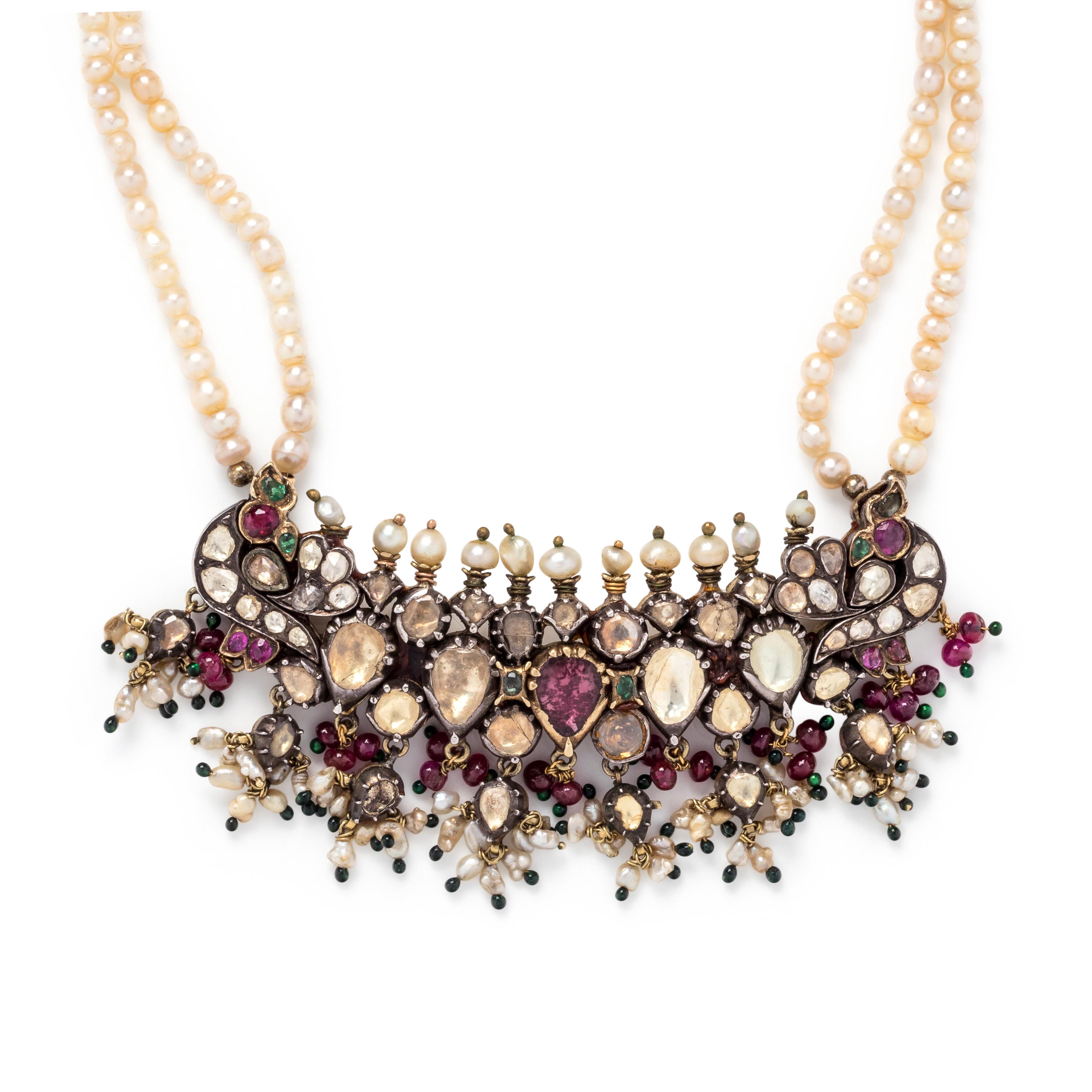 PEARL AND GEMSTONE NECKLACE