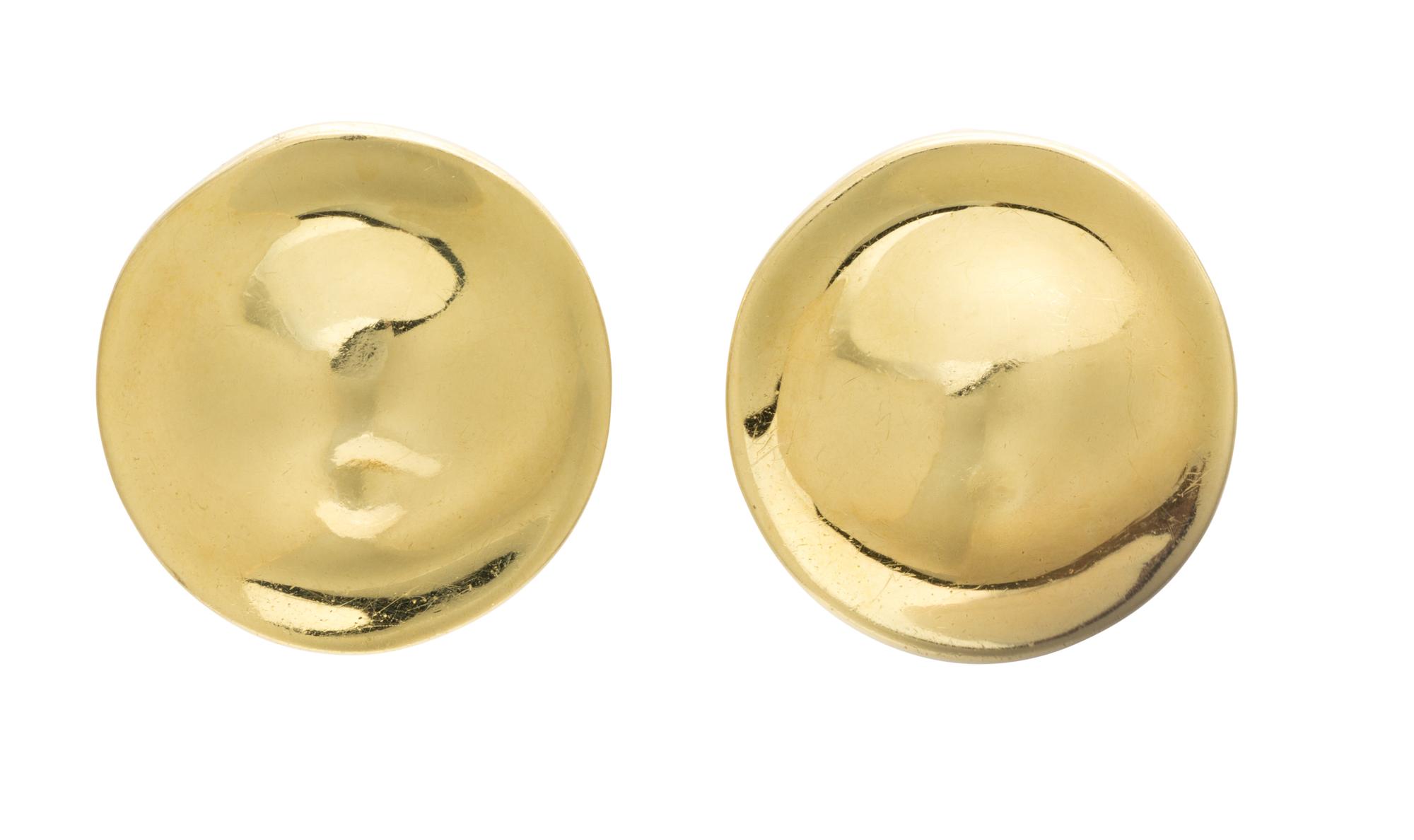 A Pair of 18 Karat Yellow Gold Earclips, 7.30 dwts.