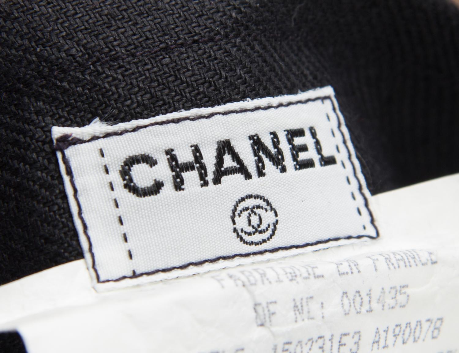 A Chanel Black Linen Skirt, Size 40.