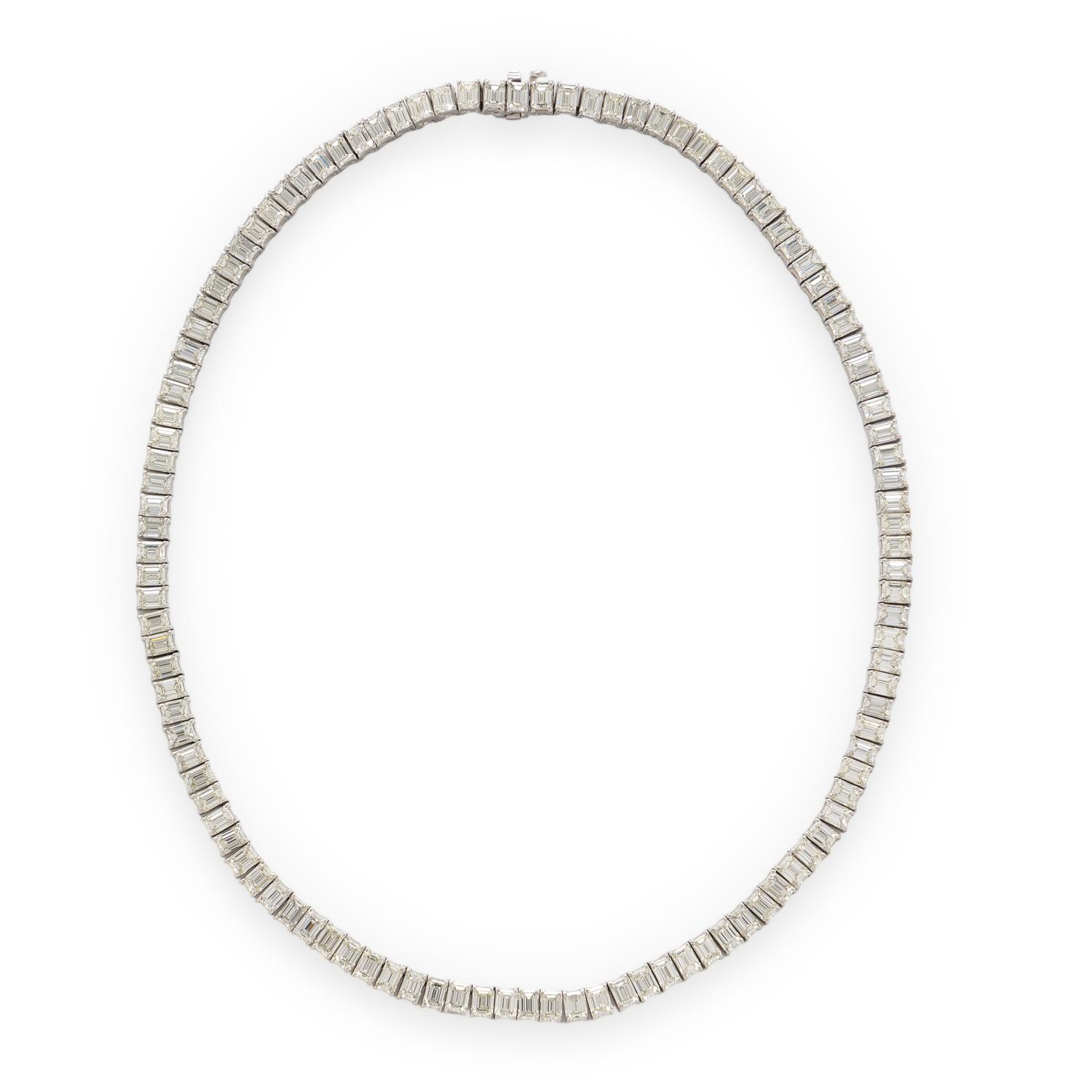 DIAMOND AND WHITE GOLD LINE NECKLACE