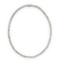 DIAMOND AND WHITE GOLD LINE NECKLACE
