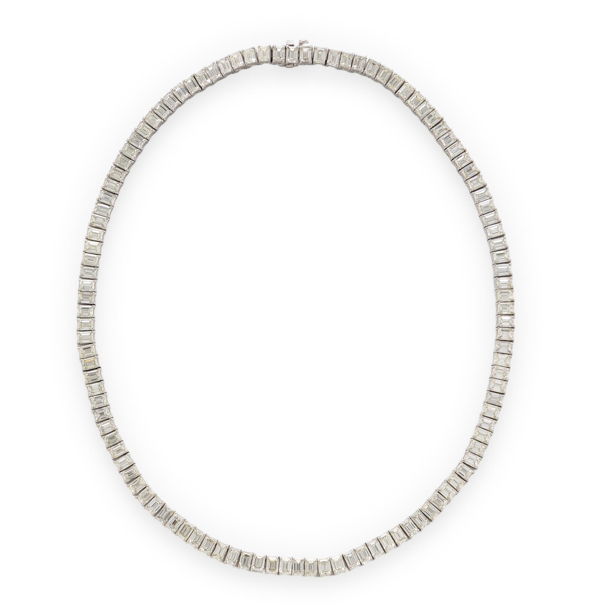 DIAMOND AND WHITE GOLD LINE NECKLACE