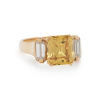 YELLOW SAPPHIRE AND DIAMOND RING