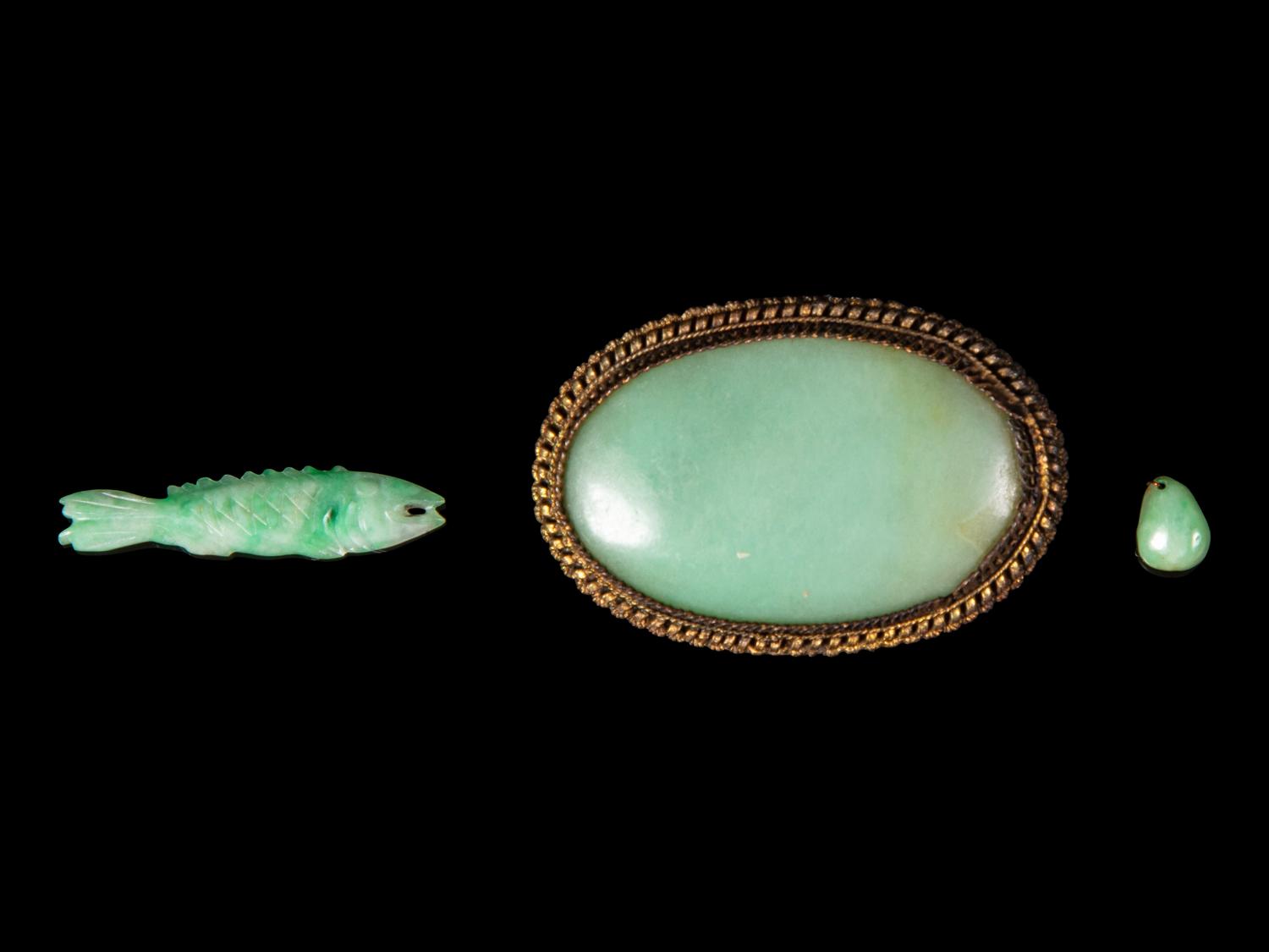Three Chinese Jadeite Jewelry