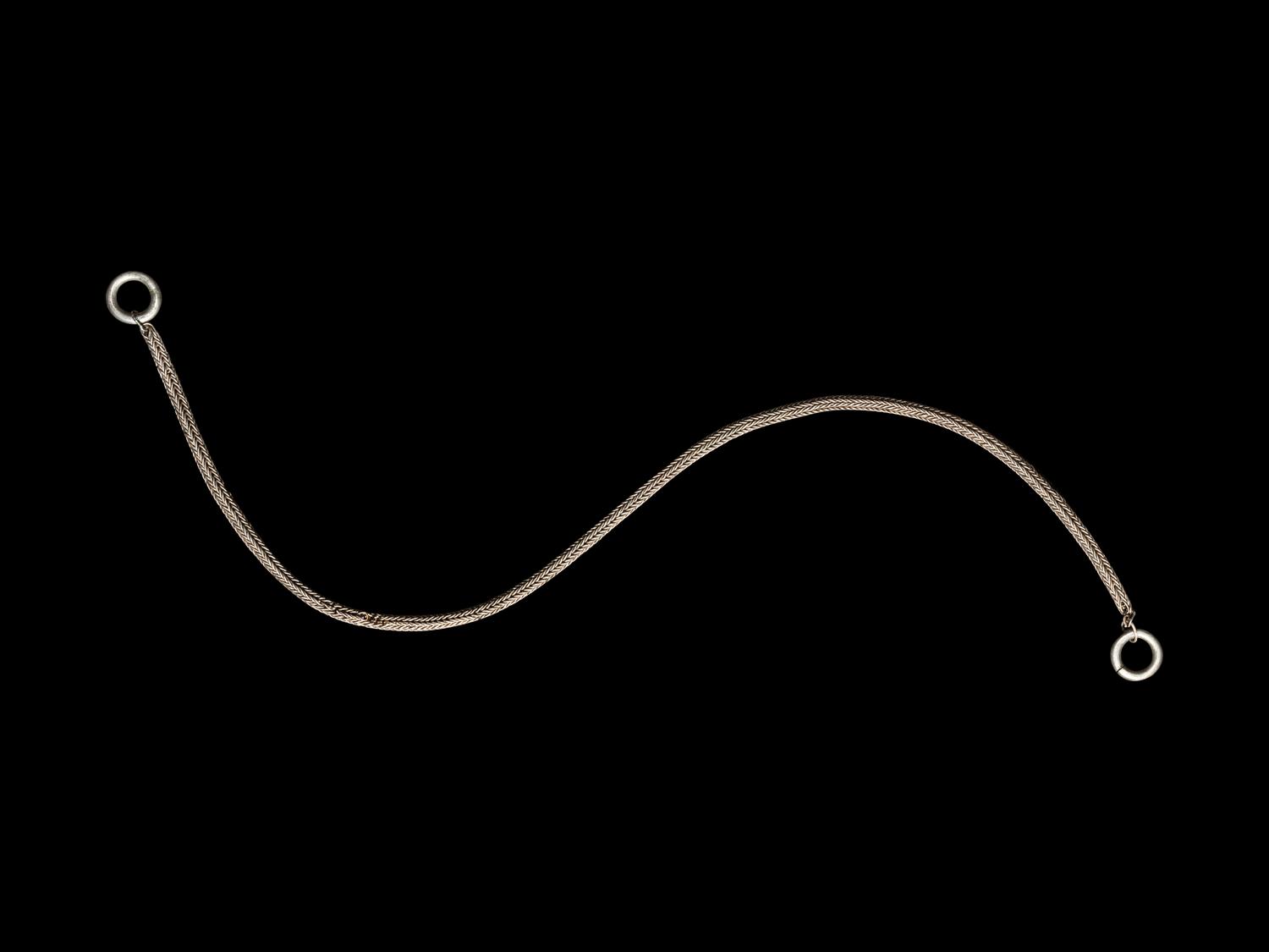A Thracian Silver Chain and Two Fibulae