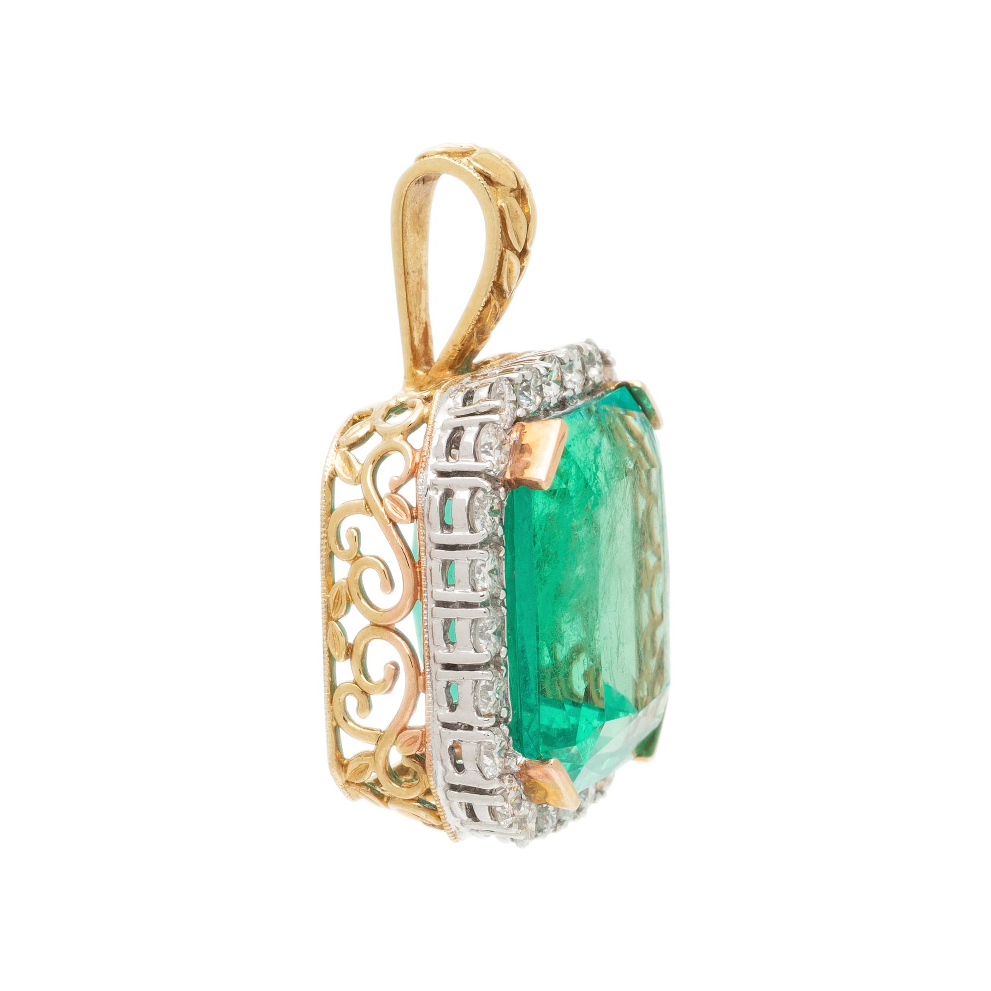 EMERALD AND DIAMOND PENDANT