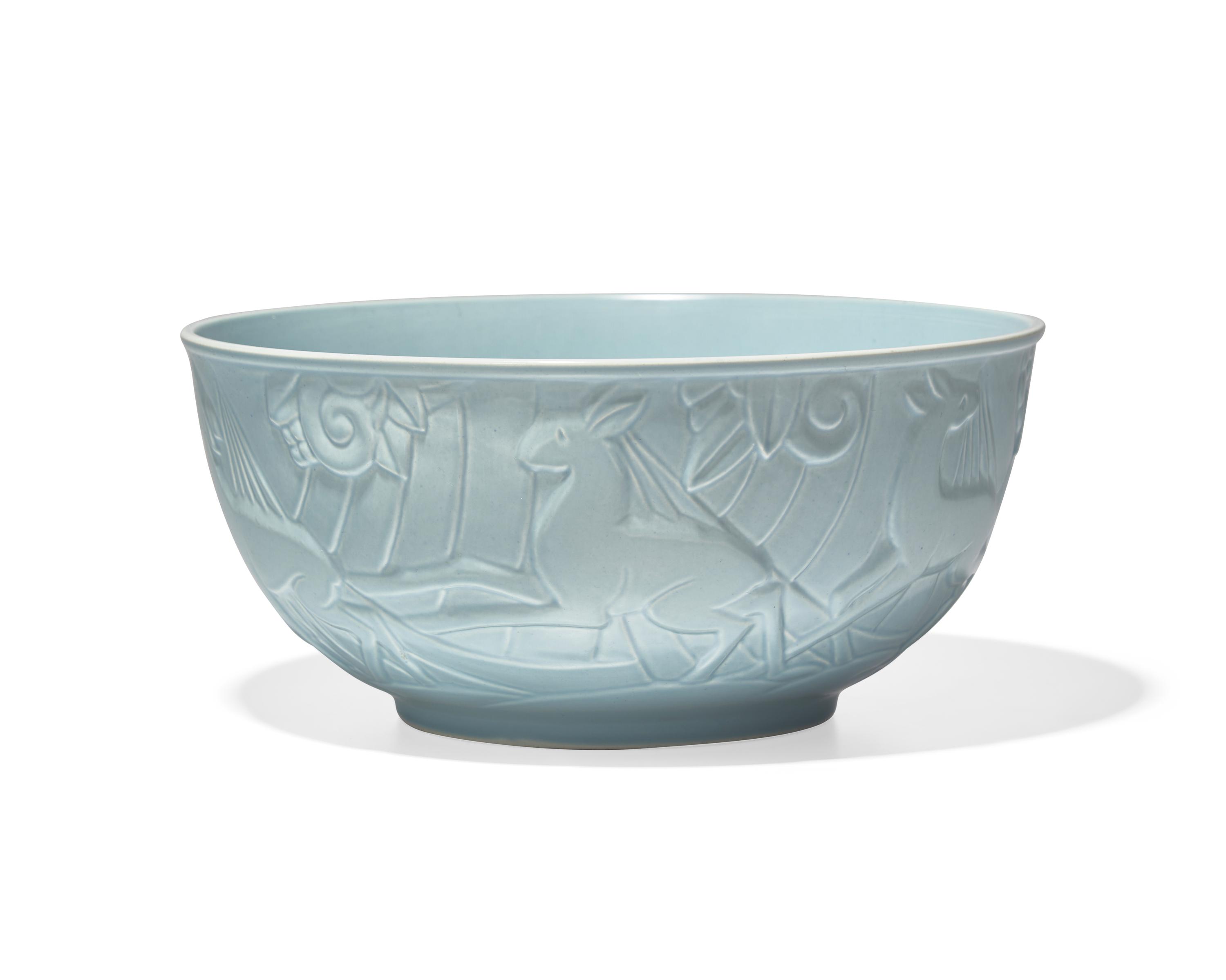 A Wedgwood Art Deco Bowl