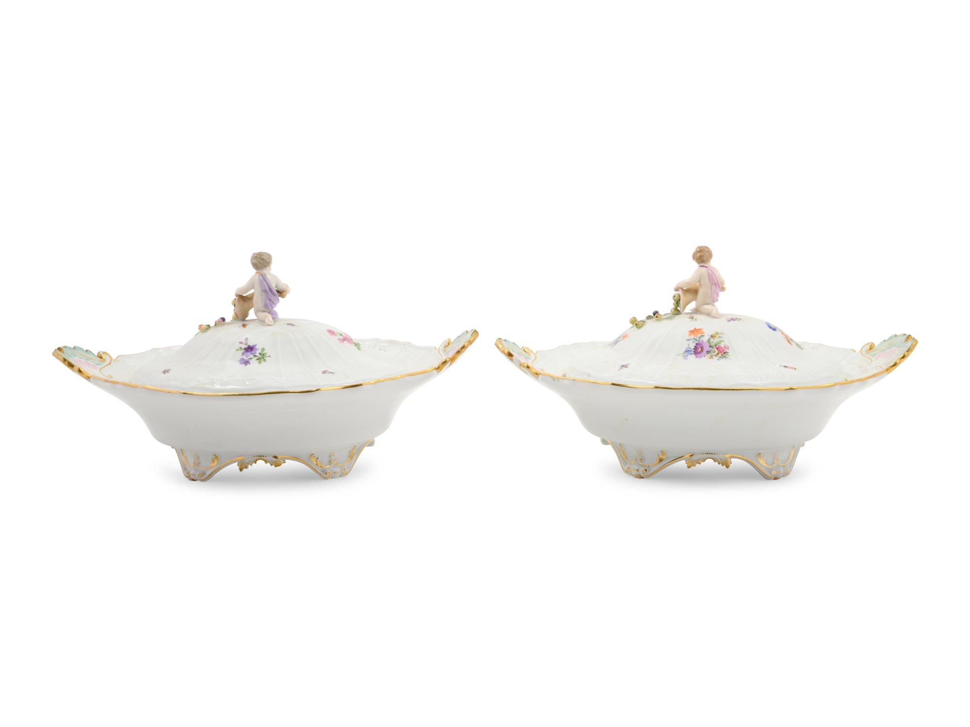 A Pair of Meissen Porcelain Covered Entree Dishes