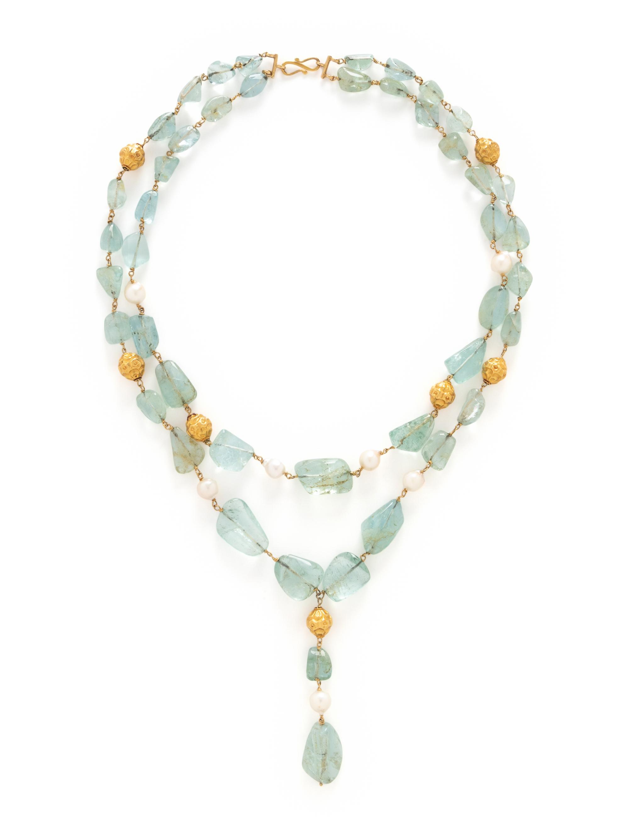 YELLOW GOLD, AQUAMARINE AND CULTURED BAROQUE PEARL NECKLACE