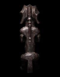 Four Fang Wood Figures