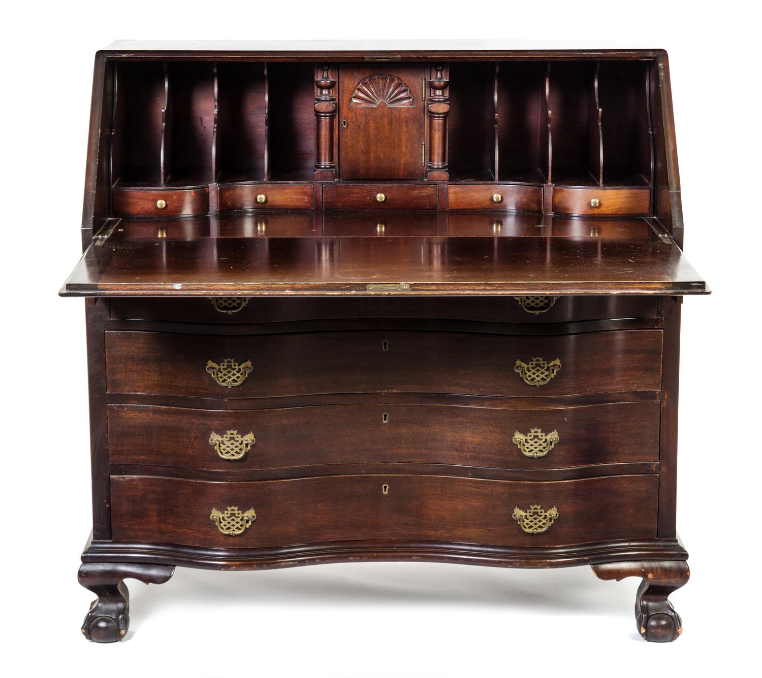 An American Chippendale Style Mahogany Slant-Front Bureau Height 42 x width 44 x depth 21 1/4 inches. — FIRST HALF 20TH CENTURY