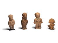 Four Jamacoaque and Moche Terracotta Figures