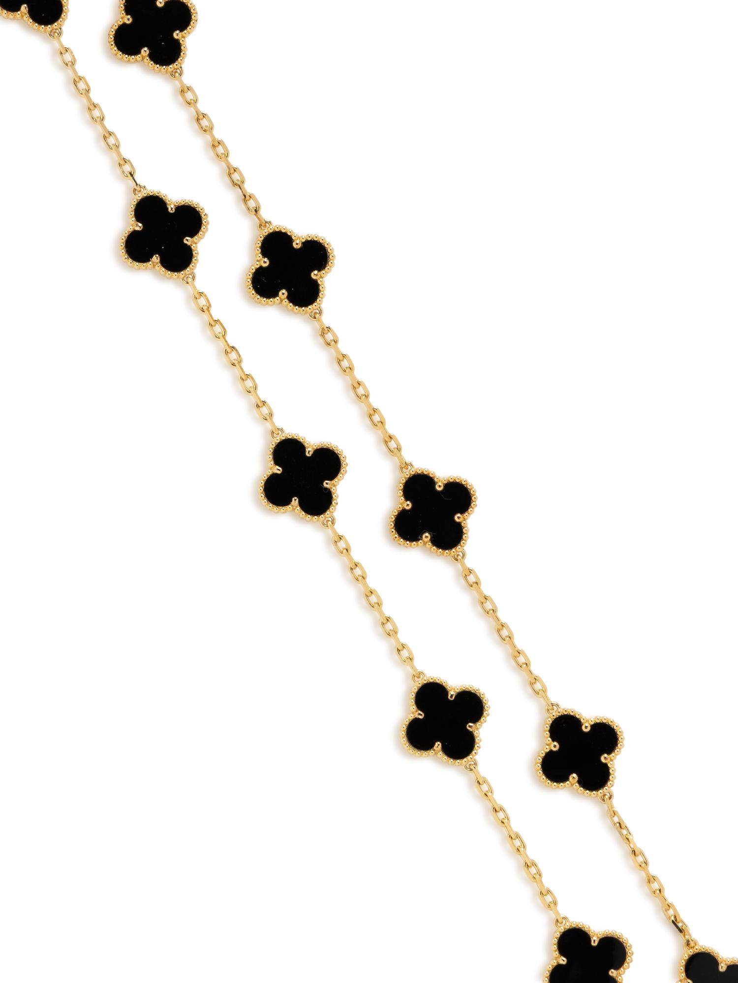 VAN CLEEF & ARPELS, YELLOW GOLD AND ONYX 'ALHAMBRA' NECKLACE