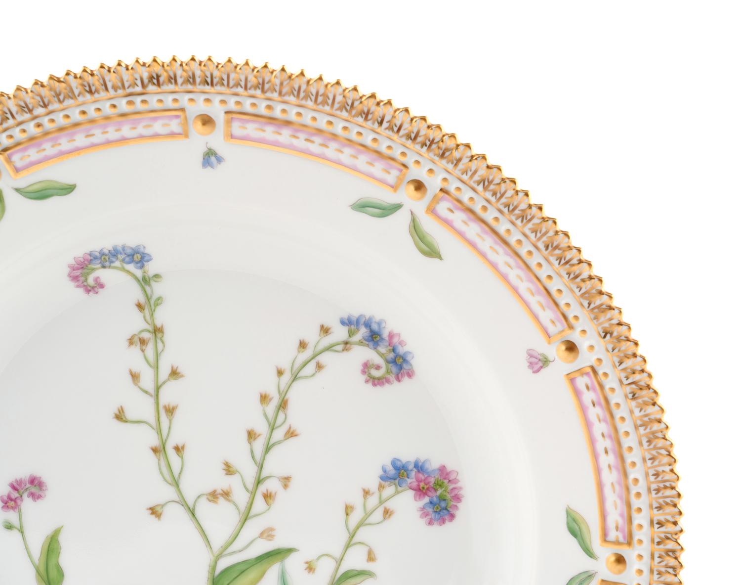 A Set of Eight Royal Copenhagen Flora Danica Porcelain Dinner Plates