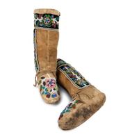 Cree Beaded Smoke-Tanned Moccasins