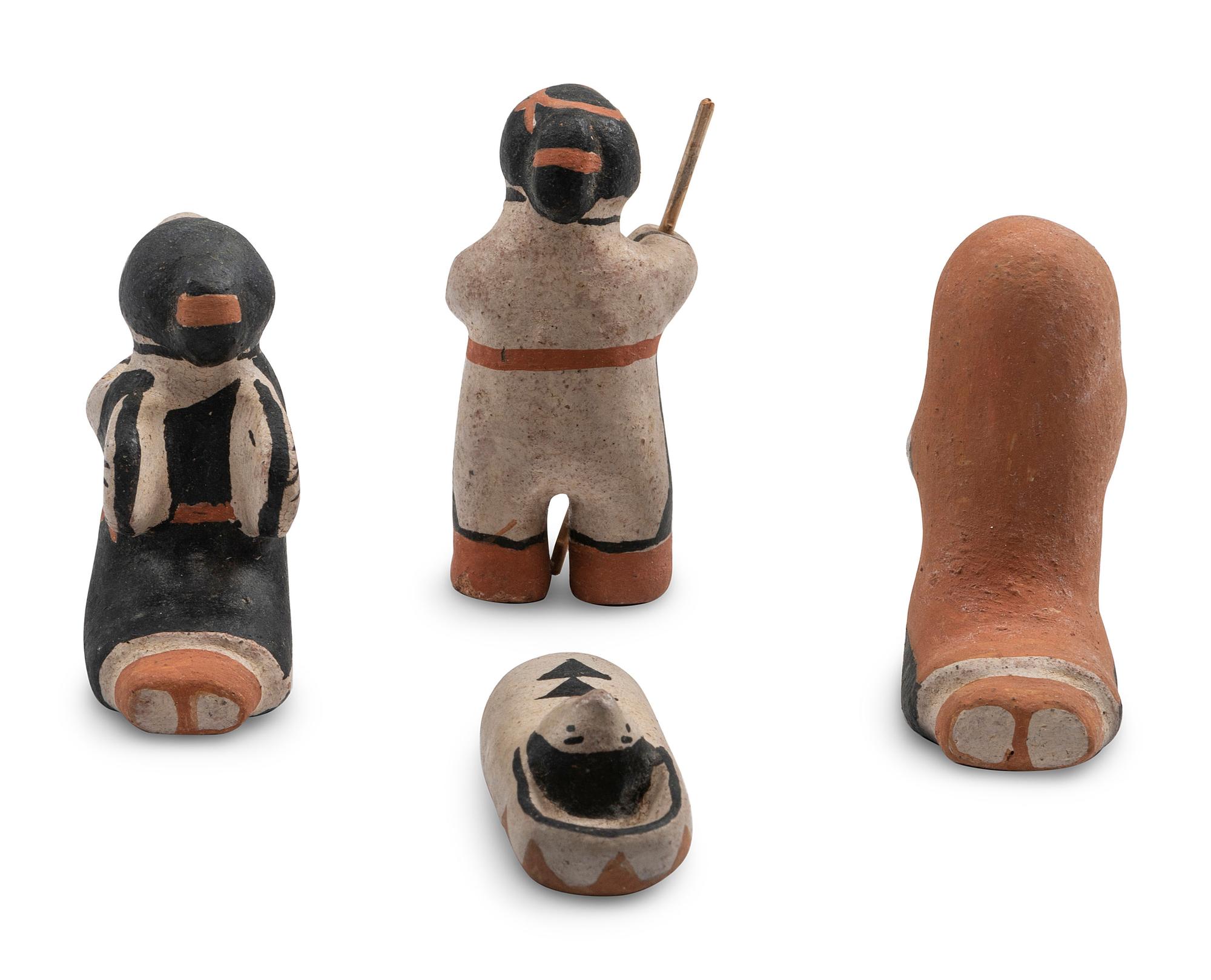 Nacimiento Pottery Figures