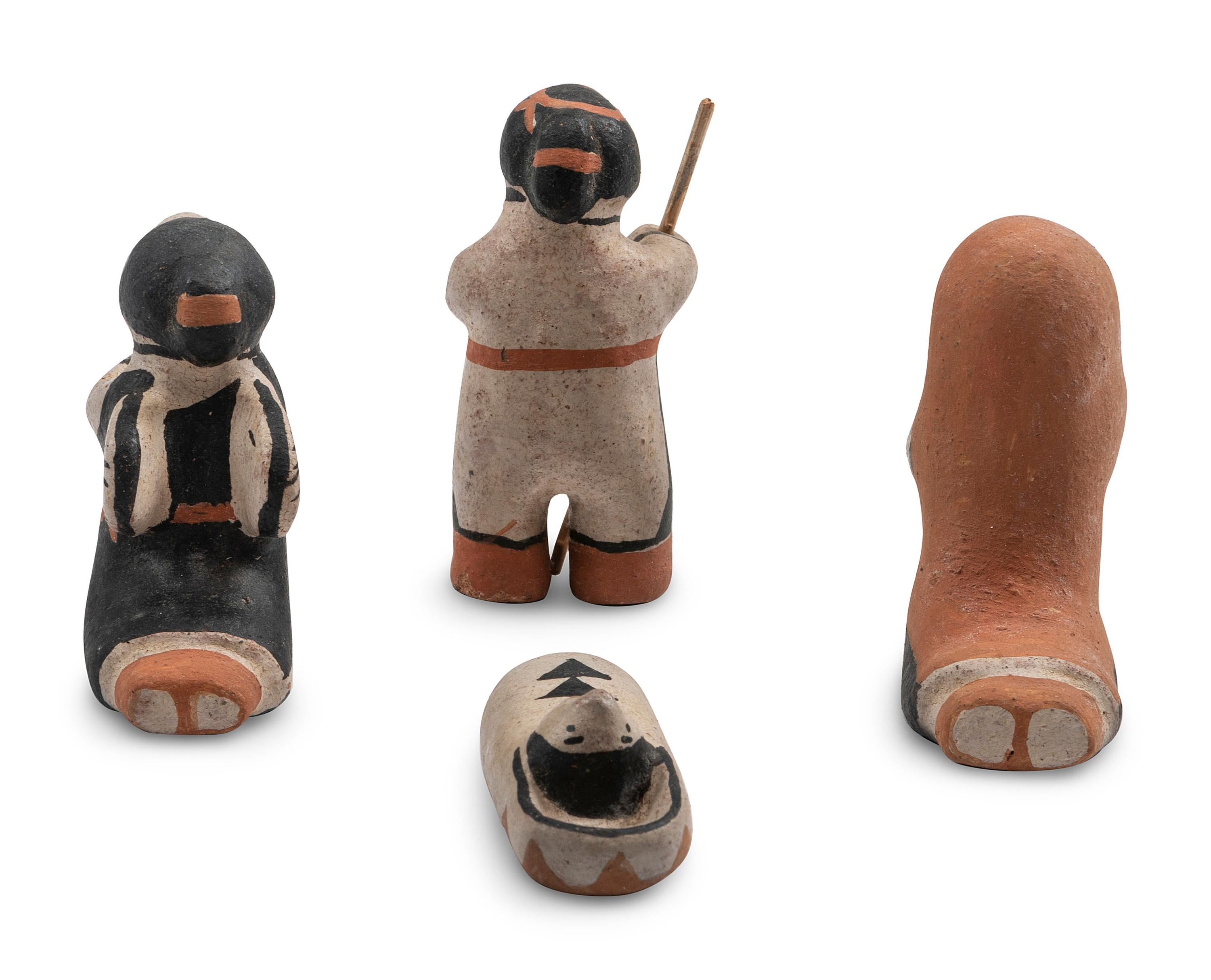 Nacimiento Pottery Figures