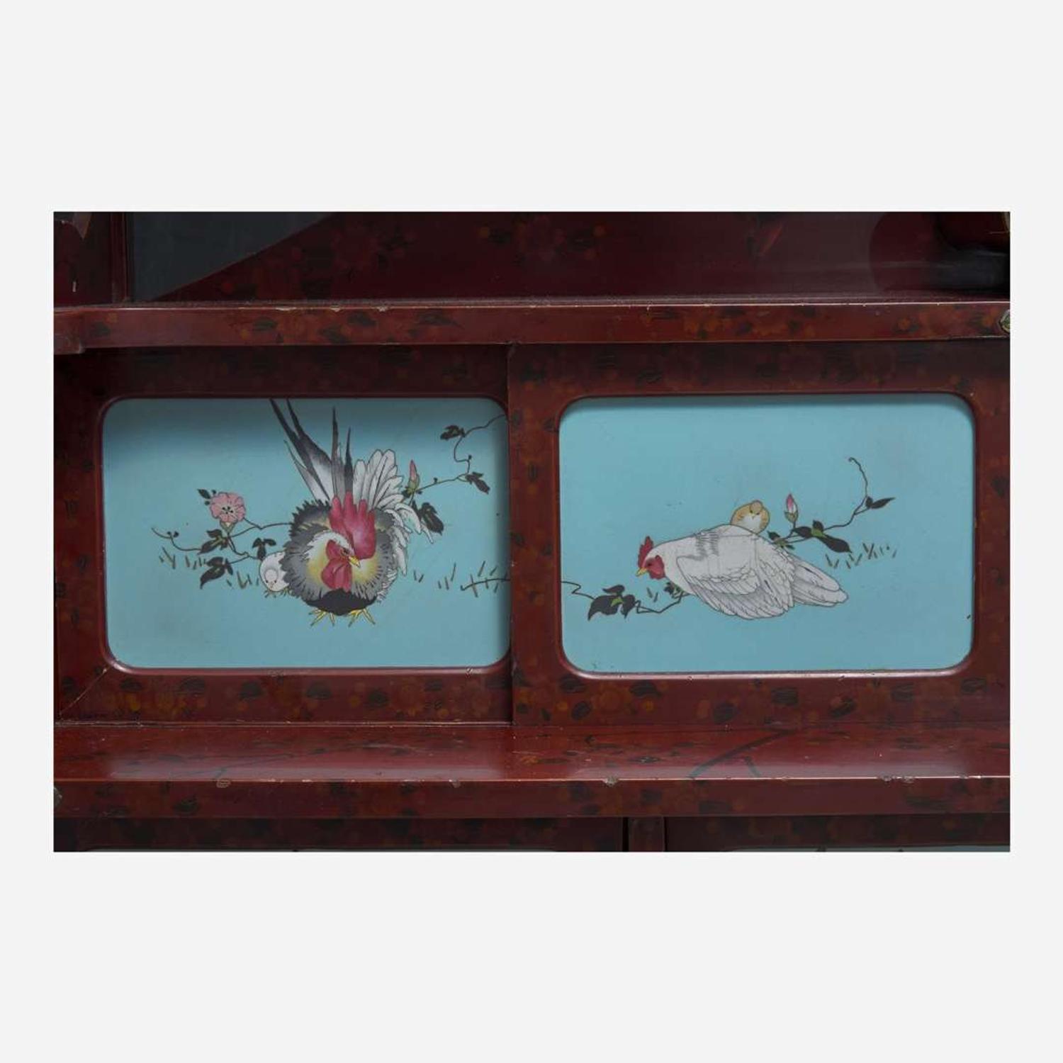 A Japanese lacquer display cabinet with cloisonné panels 日本漆器立柜及底座 Late Meiji period ????