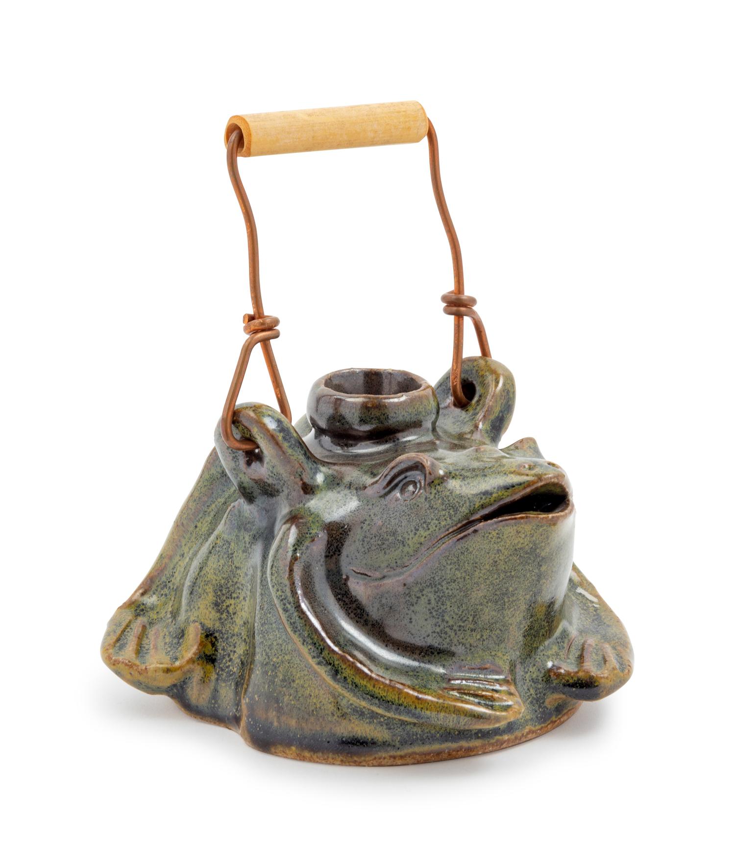 A Jugtown Pottery Frog