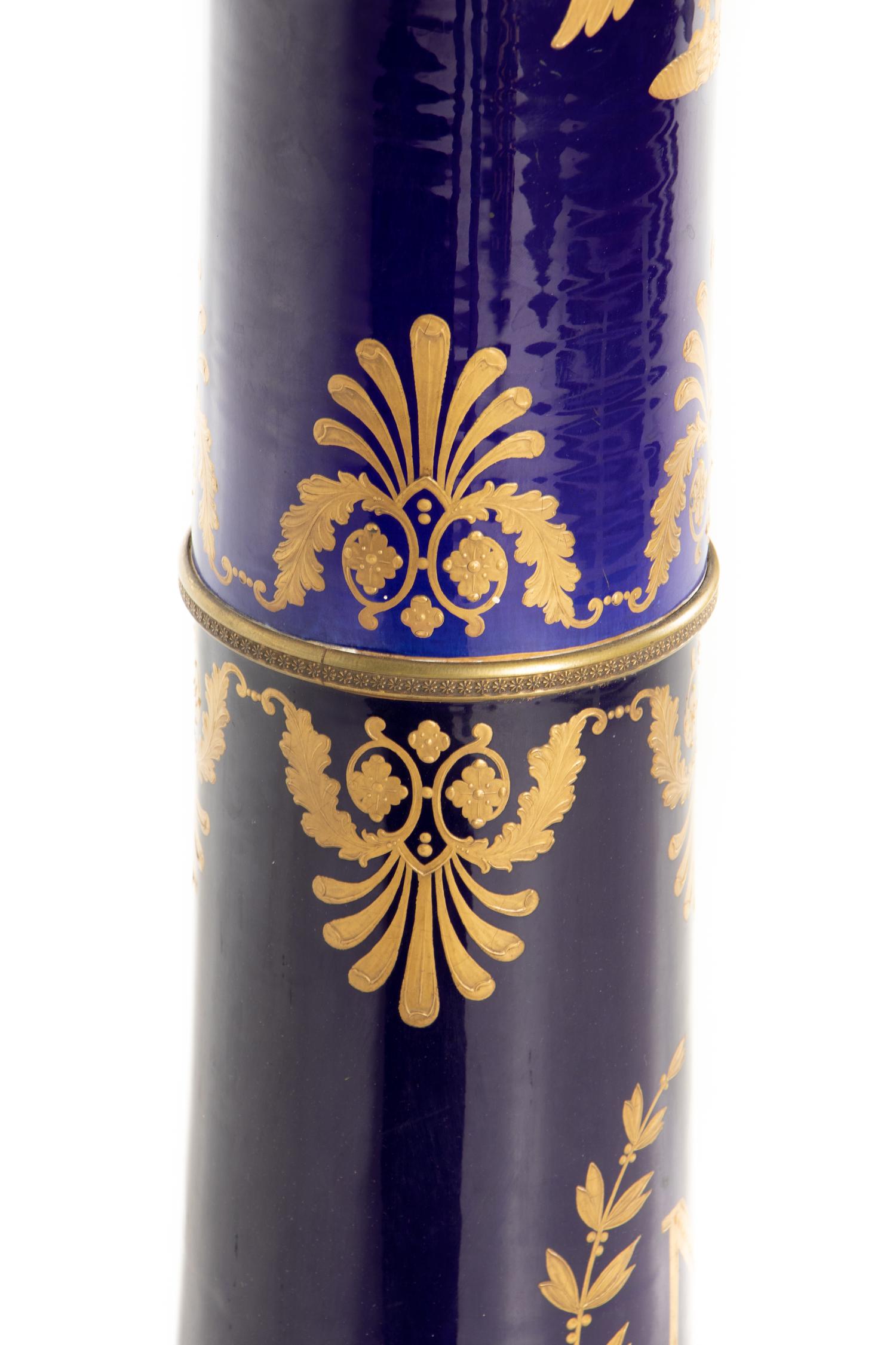 A Large Sèvres Style Porcelain Napoleonic Vase and Pedestal