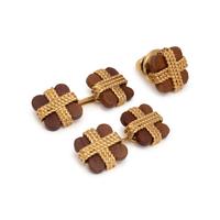 VAN CLEEF & ARPELS, YELLOW GOLD AND WOOD CUFFLINKS AND TIE TACK
