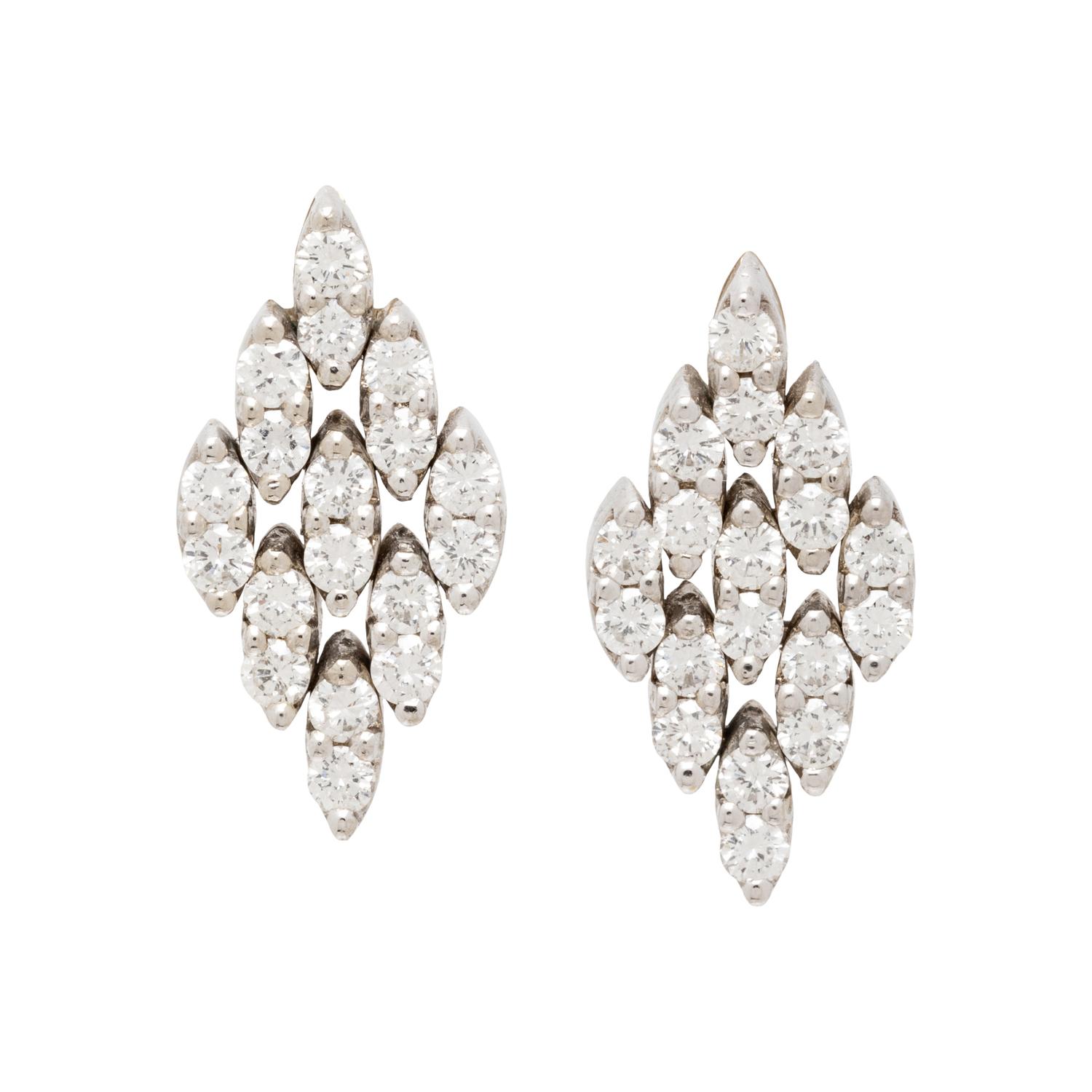 DIAMOND AND WHITE GOLD EARRINGS