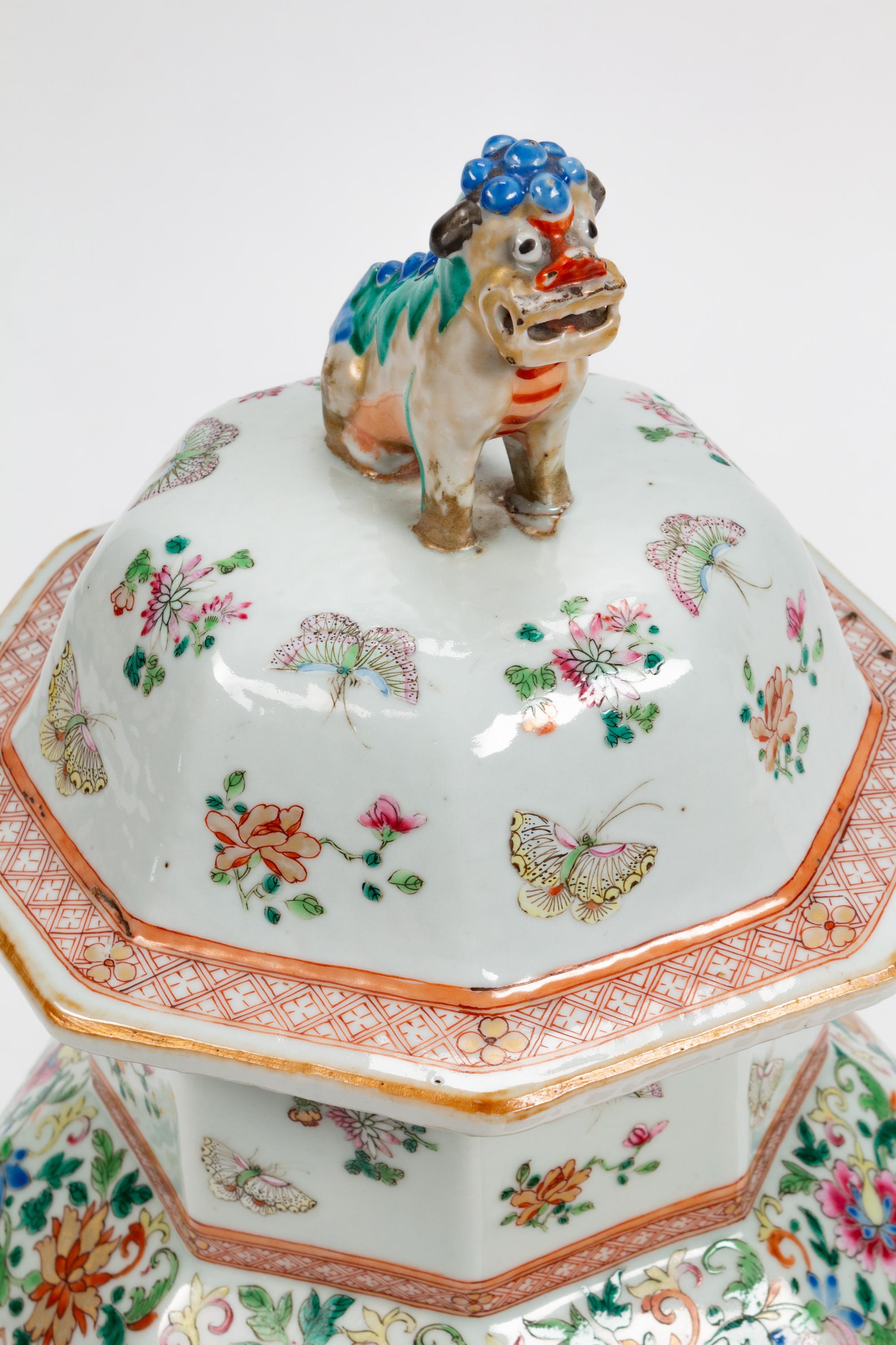 A Chinese Famille Rose Porcelain Octagonal Covered Vase — 19TH CENTURY