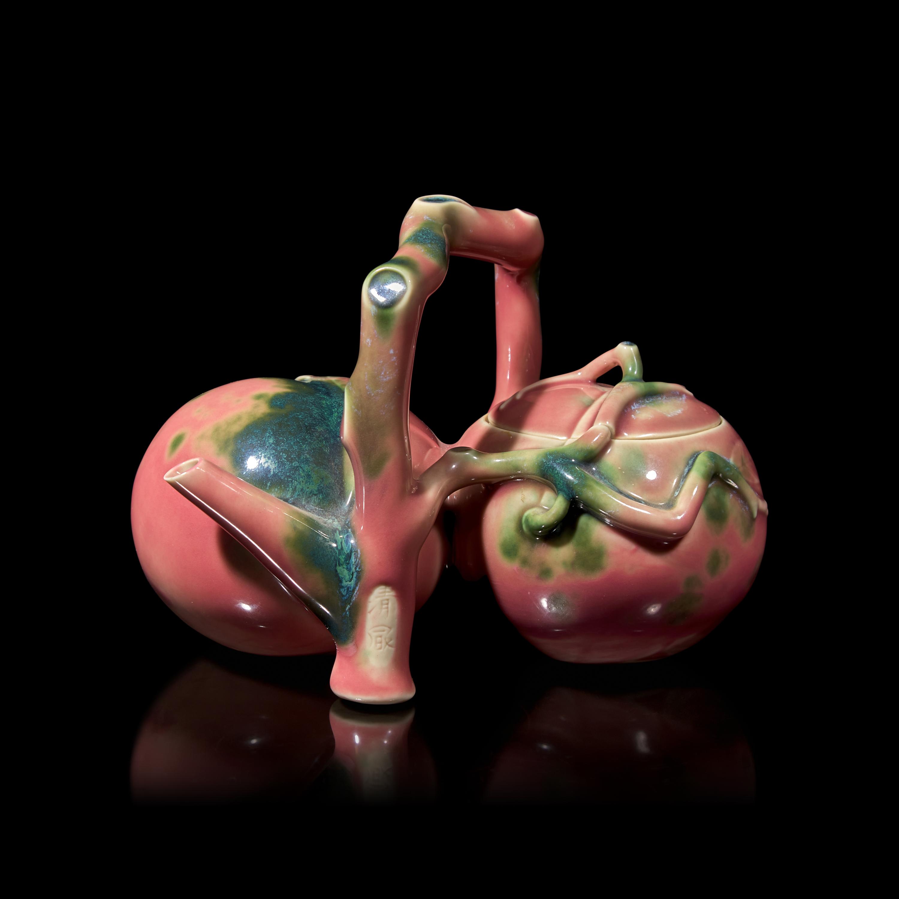 An Unusual "Double Peach" Porcelain Teapot, Seifu Yohei III or IV, Meiji/Taisho Period