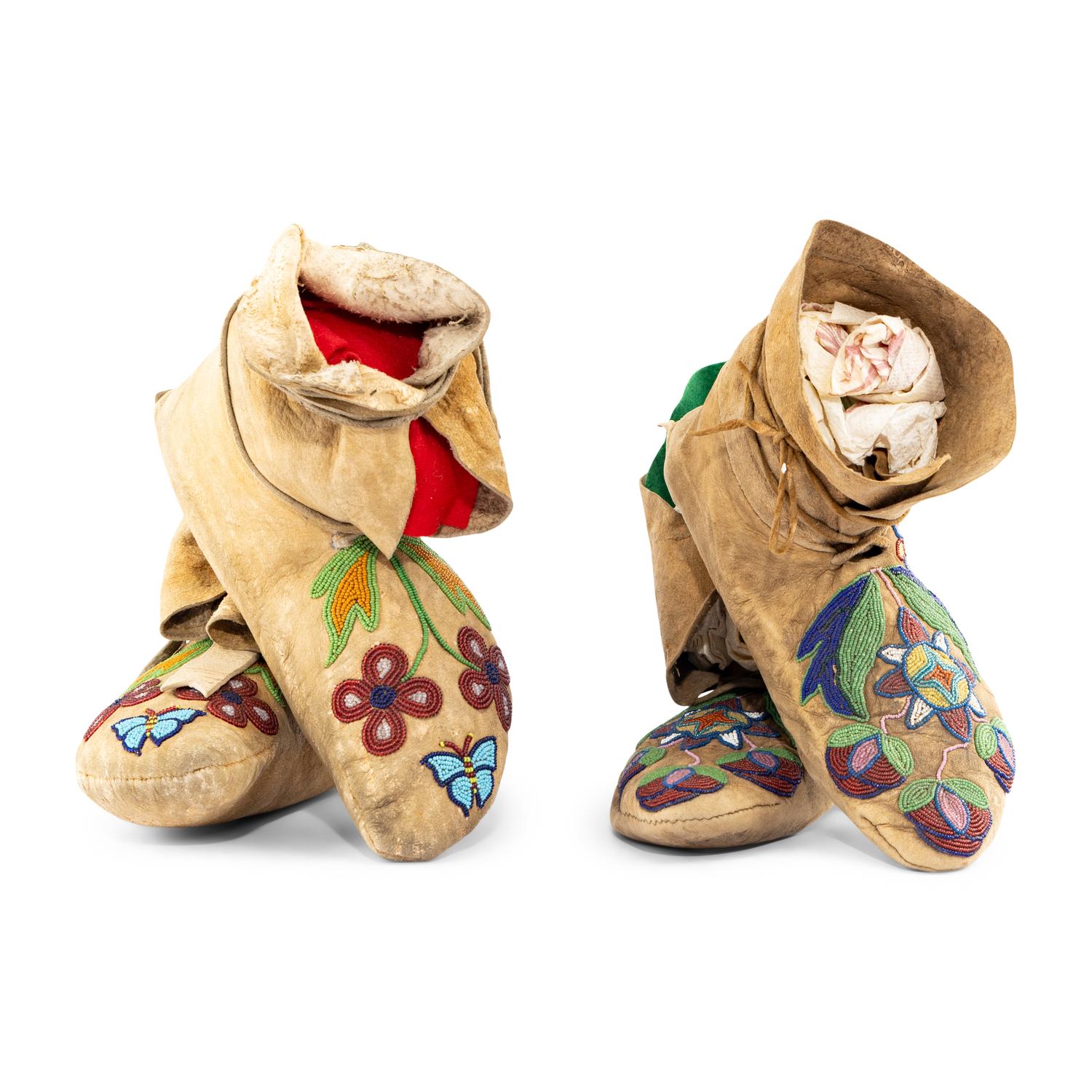 Plateau Beaded Hide Soft-Soled Moccasins