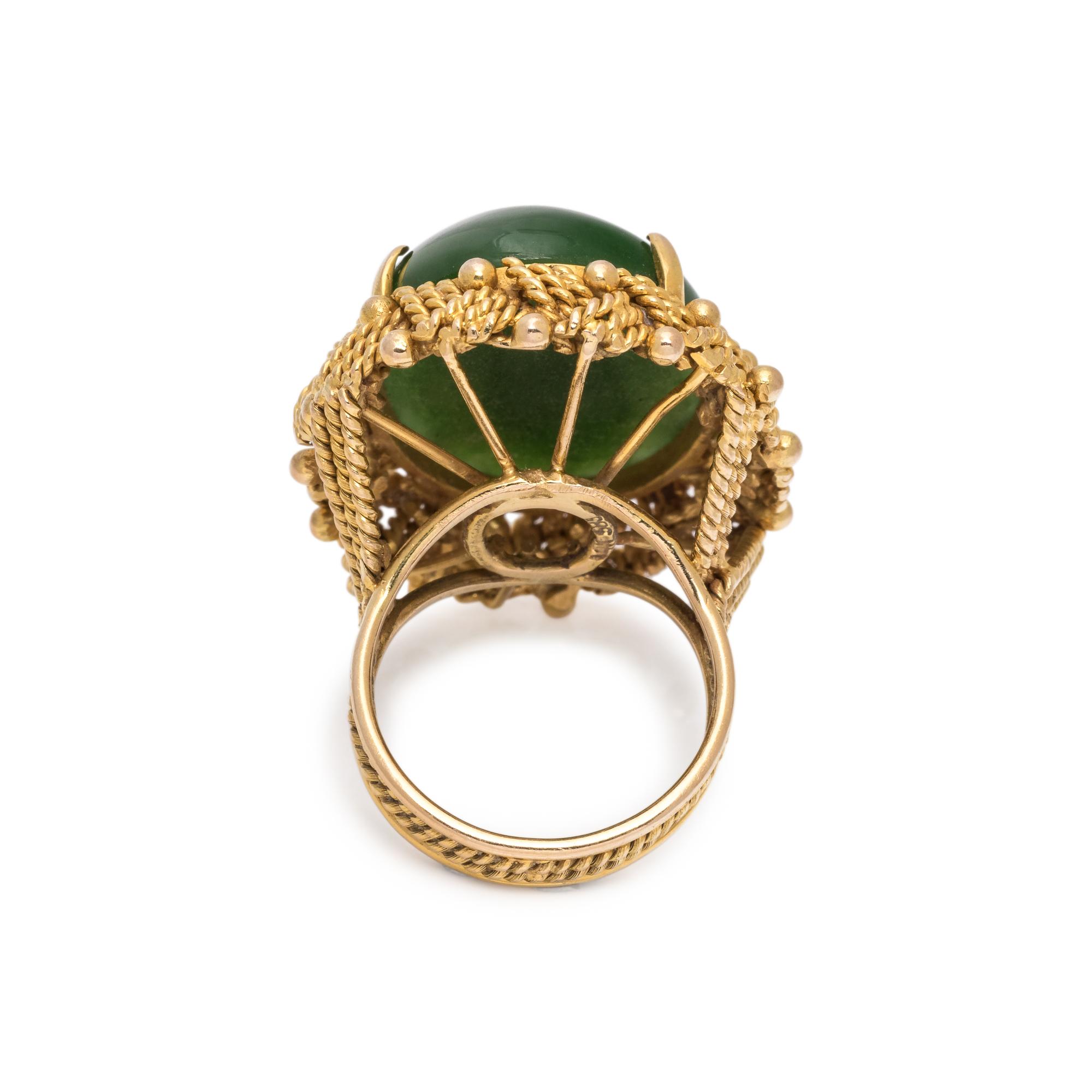YELLOW GOLD AND NEPHRITE RING
