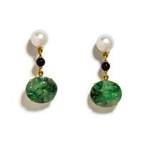 COLLECTION OF YELLOW GOLD, JADE, ONYX AND CULTURED PEARL JEWELRY