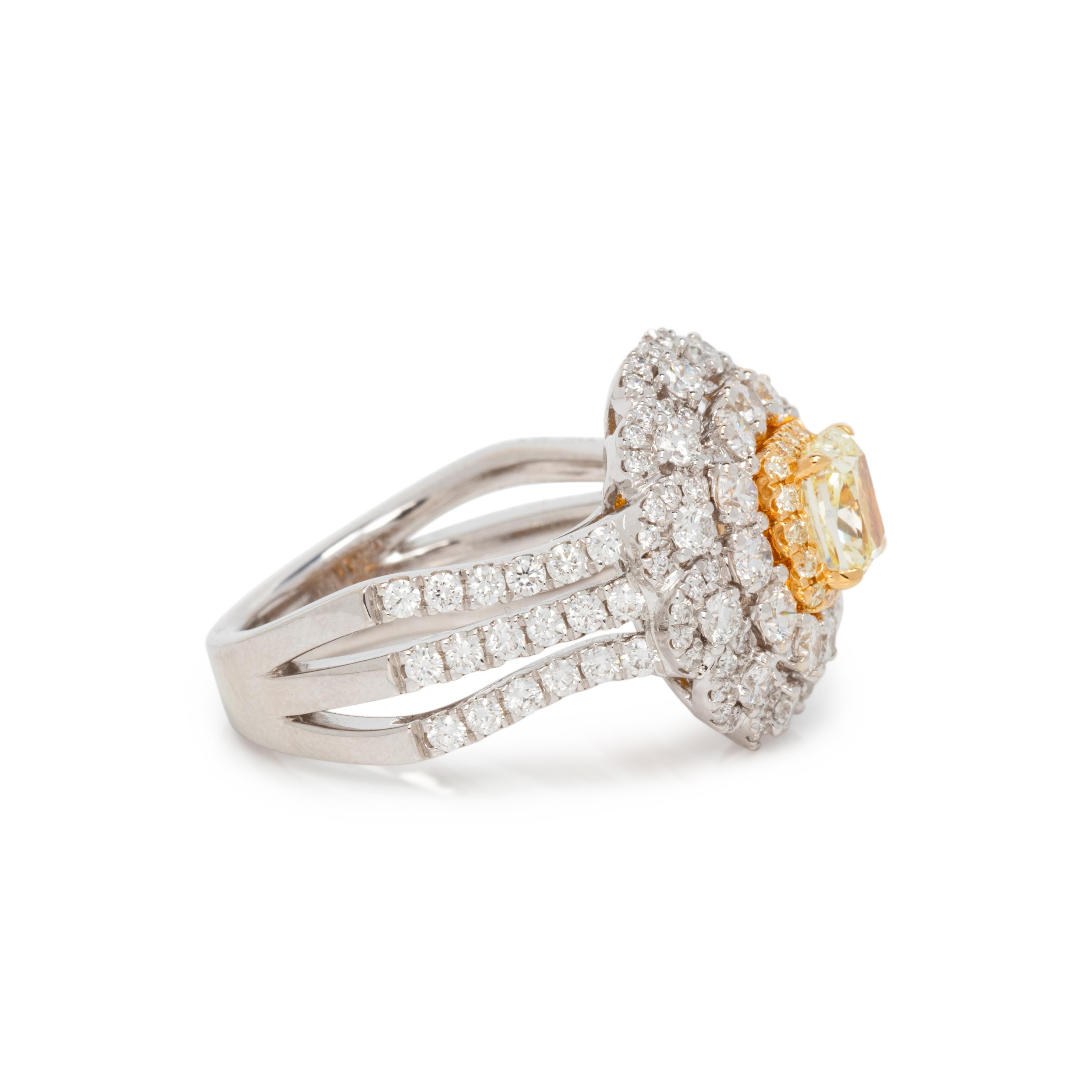 COLORED DIAMOND AND DIAMOND RING