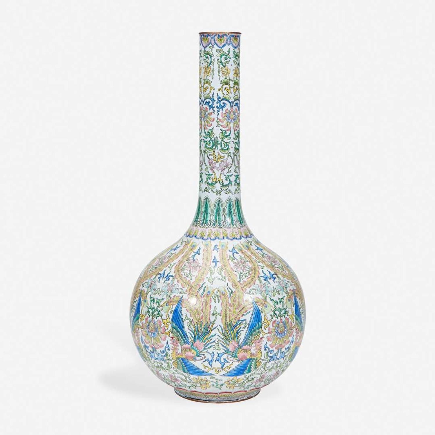 A large Chinese enameled copper vase 铜胎画珐琅花瓶