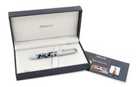 A Pelikan Souveran City Line: New York Special Edition Fountain Pen