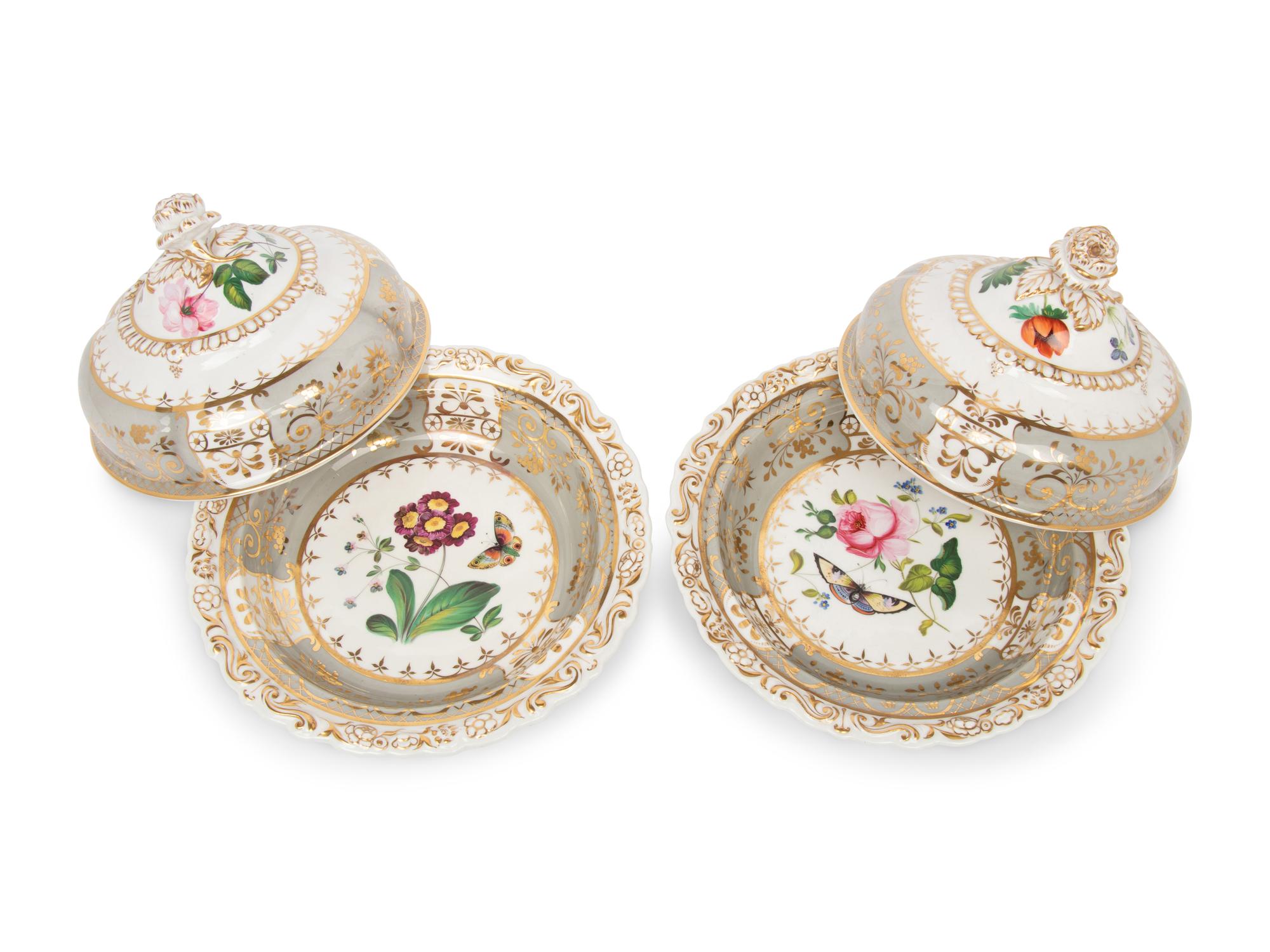 A Ridgway Porcelain Dinner Service