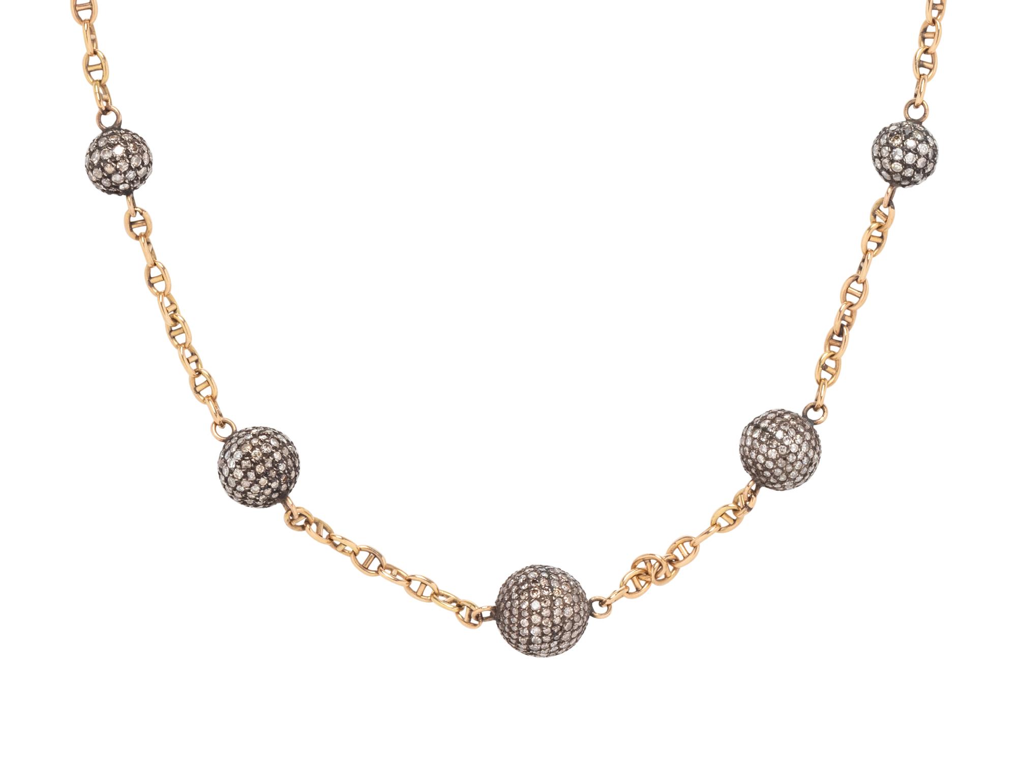 YELLOW GOLD, SILVER AND DIAMOND NECKLACE