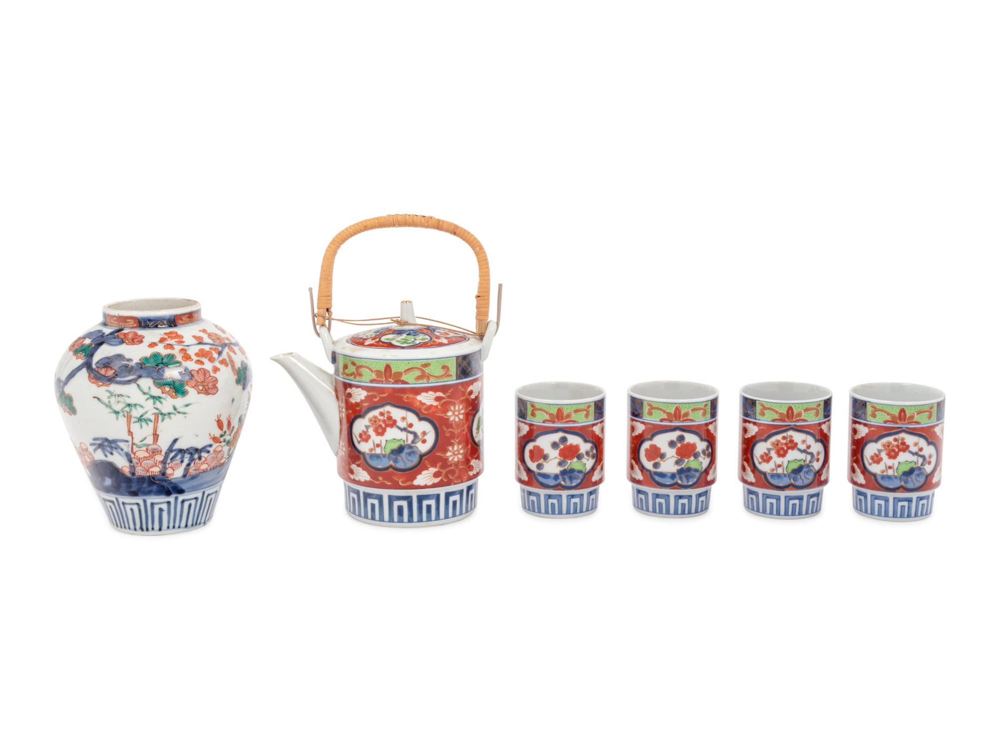 37 Japanese Imari Porcelain wares