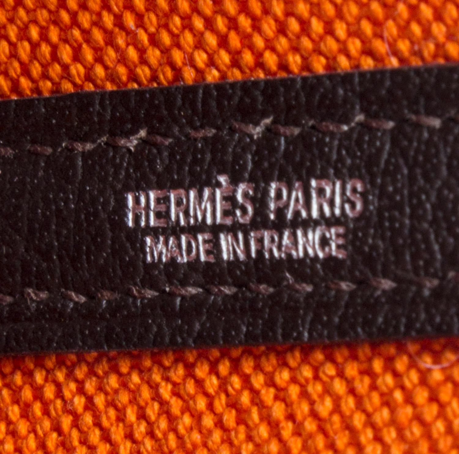 An Hermes Ecru Chevron Tweed and Ebene Leather Tote Bag, 12.5" x 14" x 5".