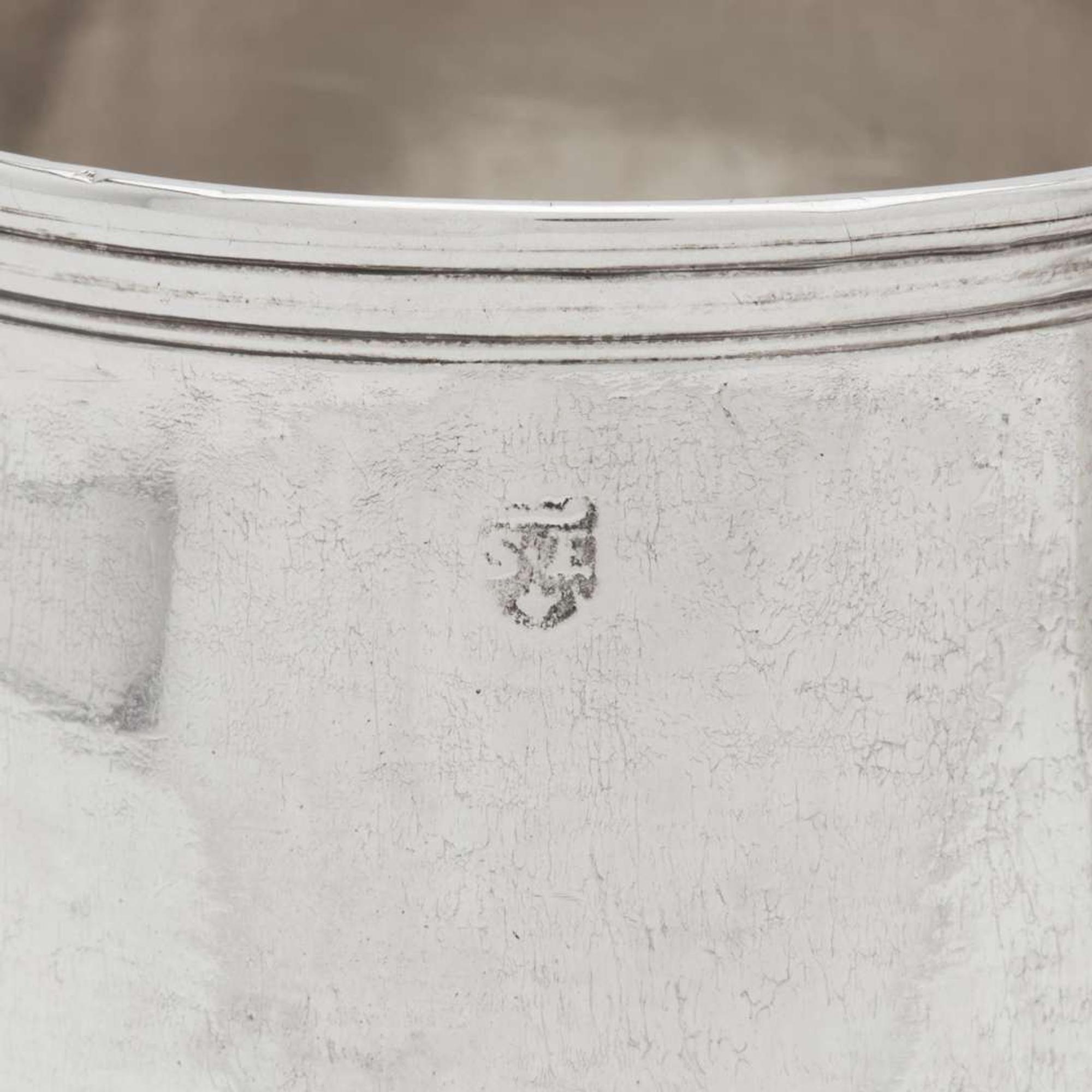 A silver cann Samuel Edwards (1705-1762), Boston, MA, circa 1730