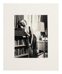 Philippe Halsman (1906-1979) Marilyn Monroe listening to music, 1952