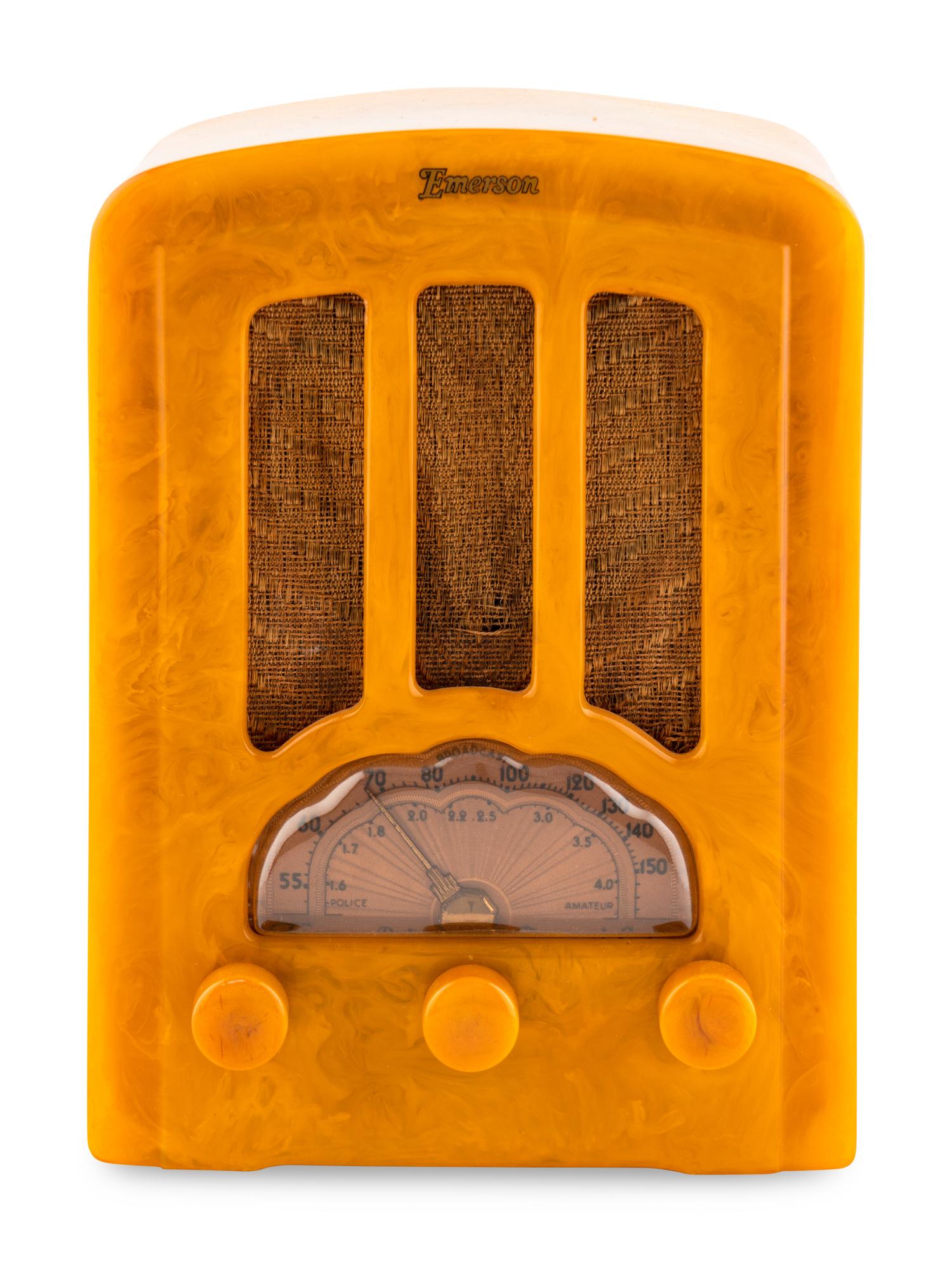 An Emerson AU190 Cathedral Radio