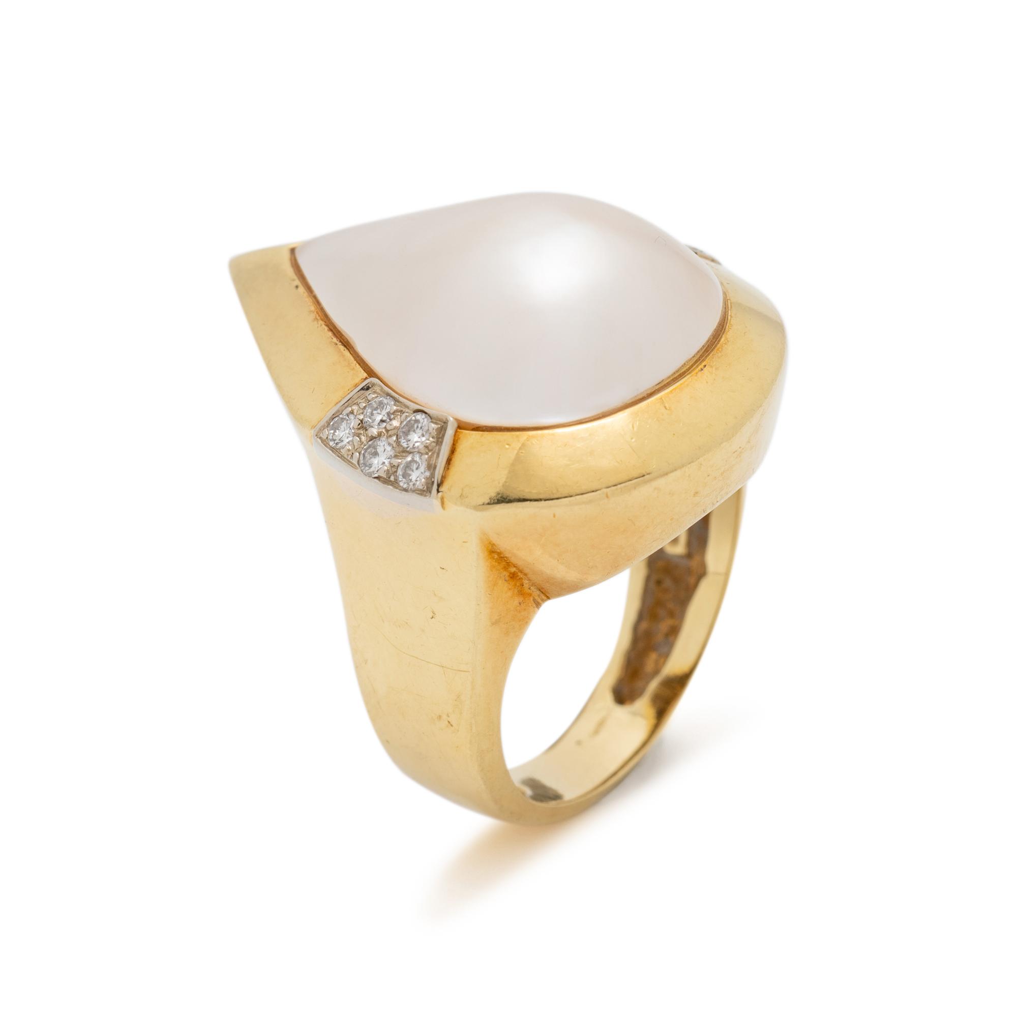 YELLOW GOLD, CULTURED MABE PEARL AND DIAMOND RING